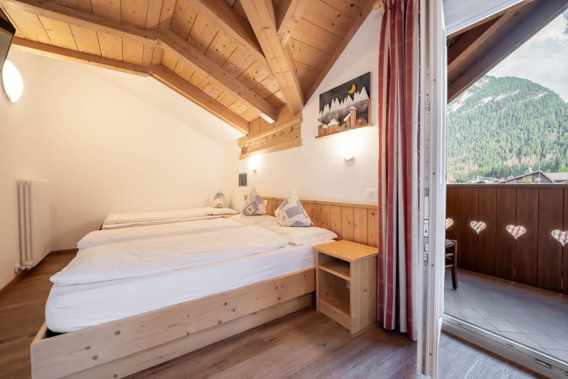 Triple Room with Mountain View - Photo 16
