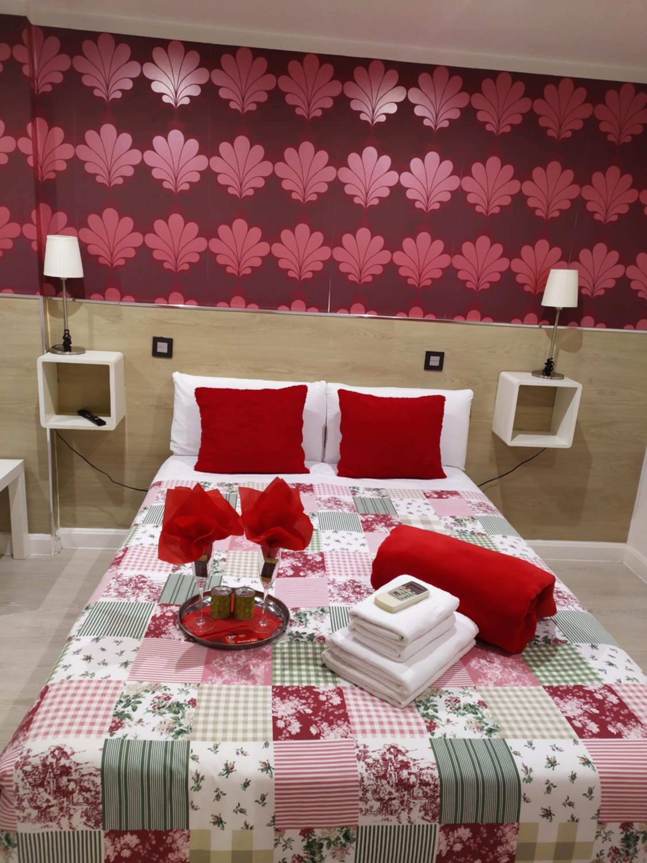 Garret Double Room - Photo 12