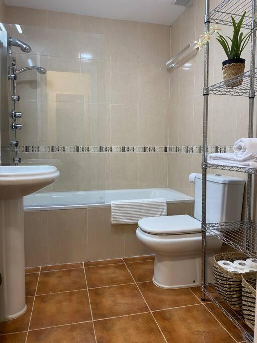 Two-Bedroom House photo 2