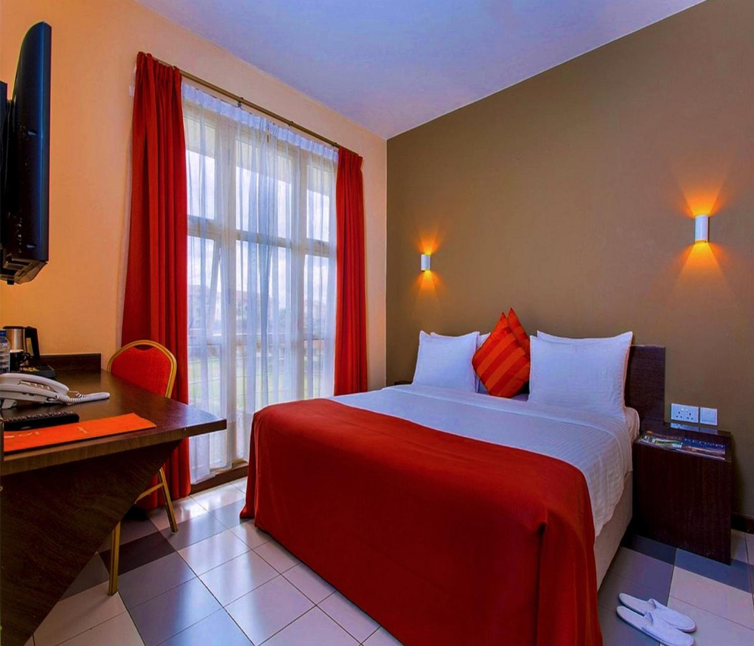 Deluxe Room With City View