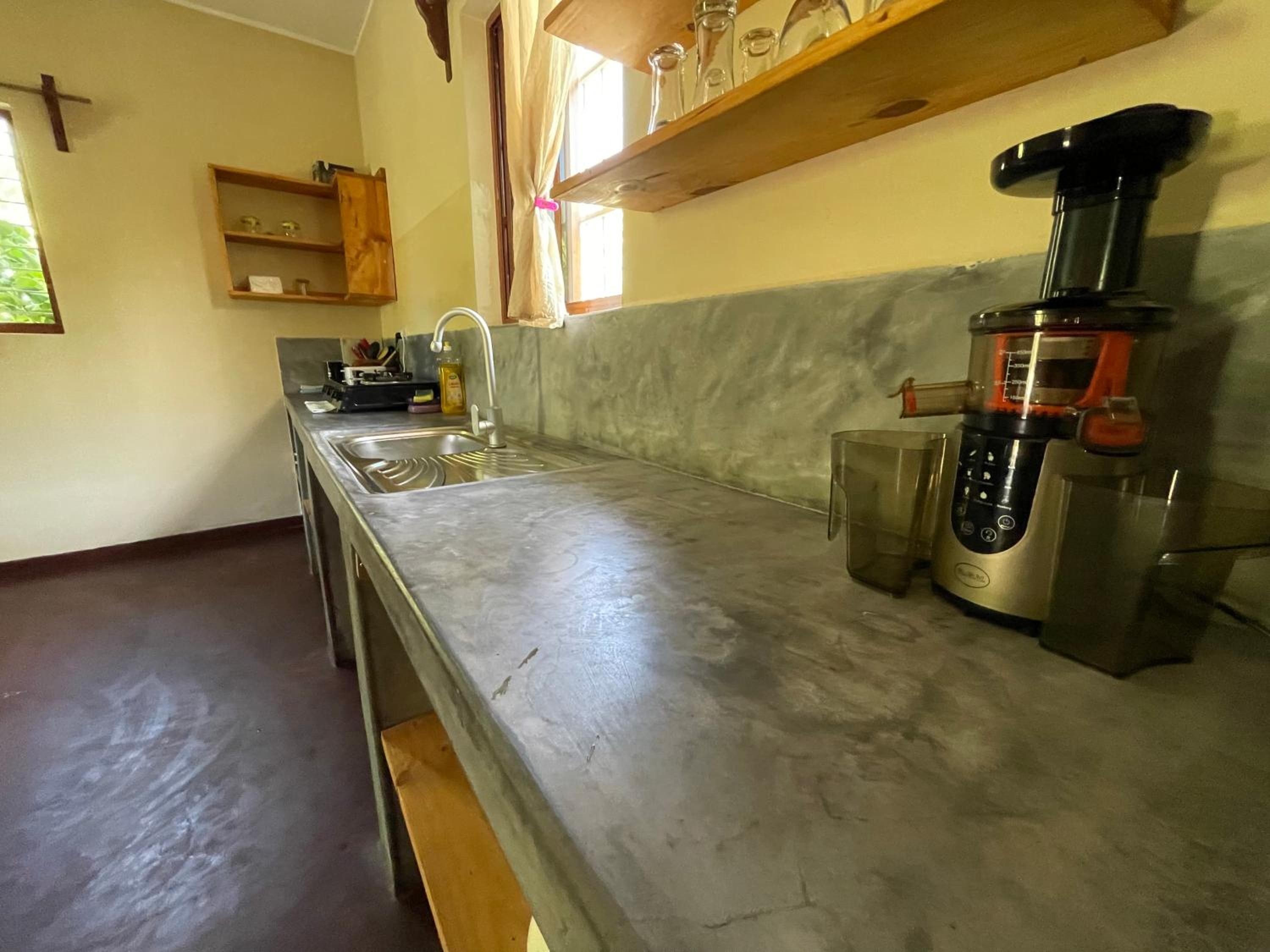 One-Bedroom Apartment - Photo 14