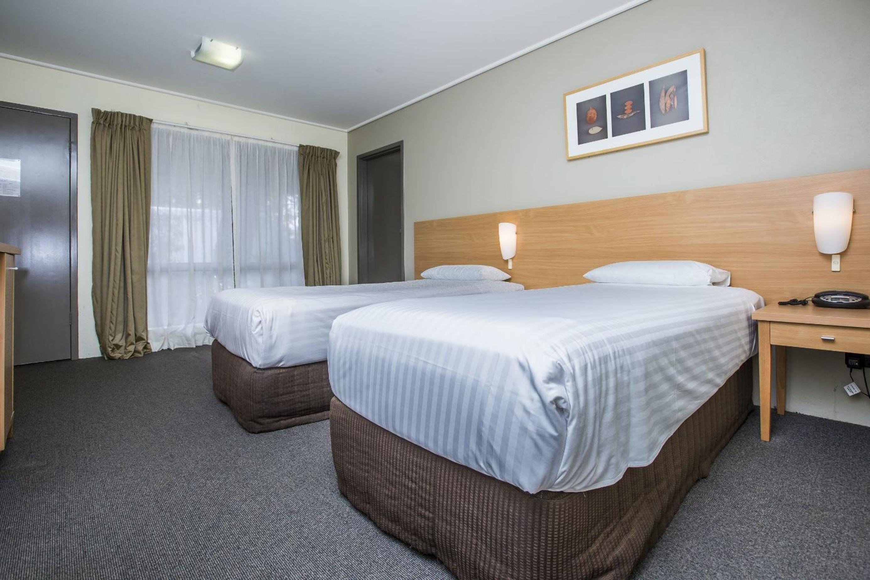 Superior Double Room with Two Double Beds photo 1