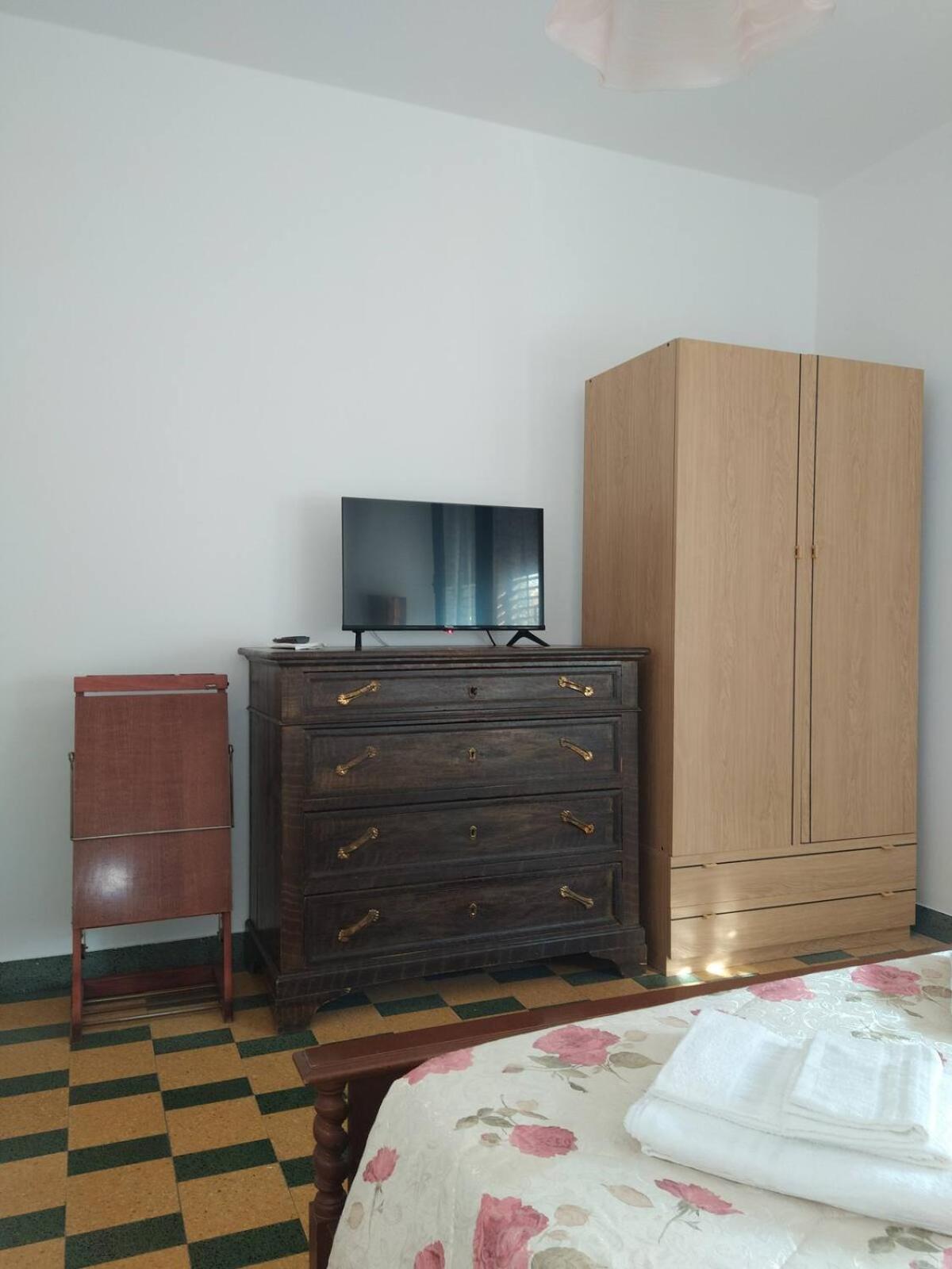 Two-Bedroom Apartment photo 2
