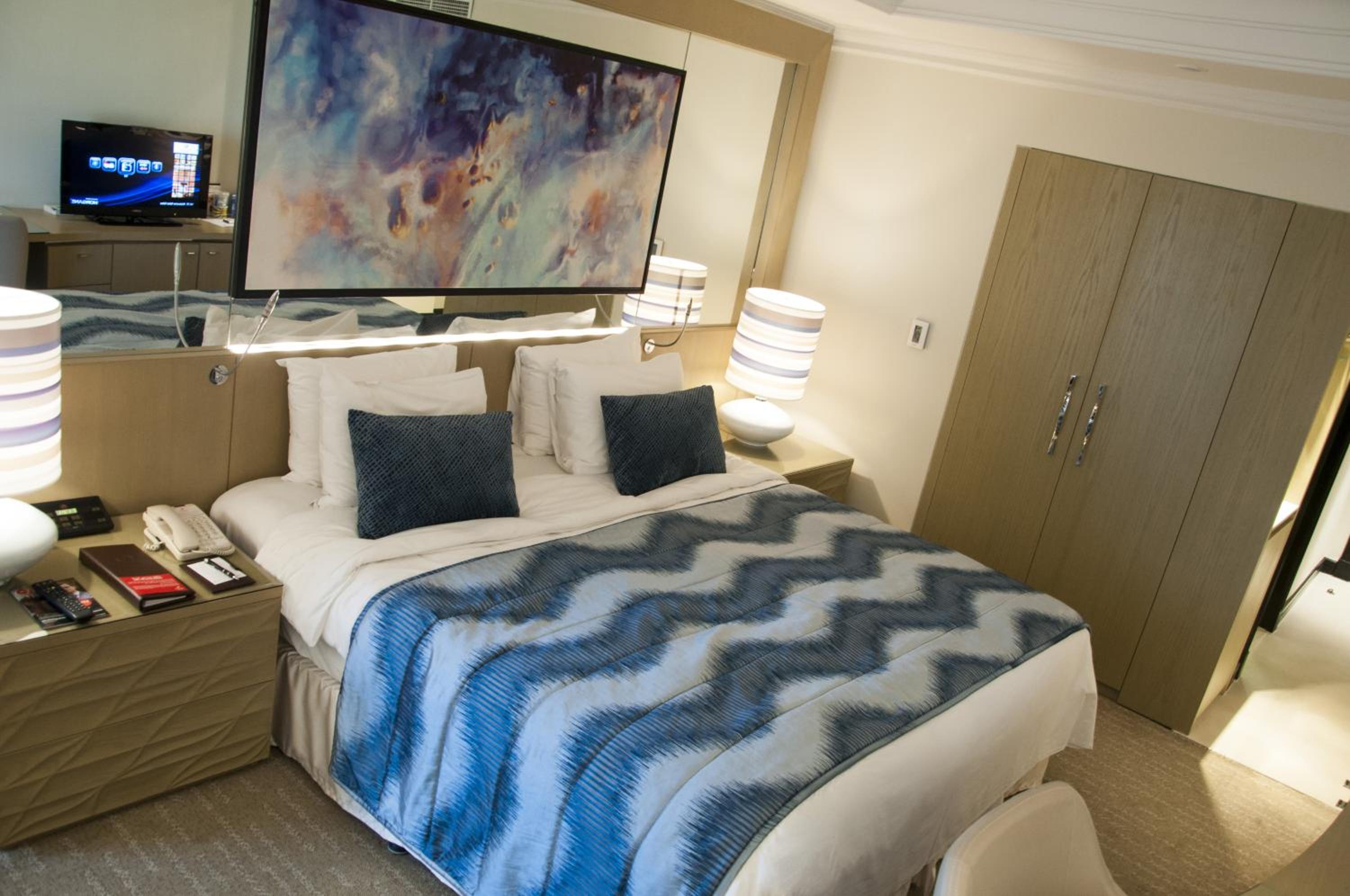 Superior King Room - Photo 2