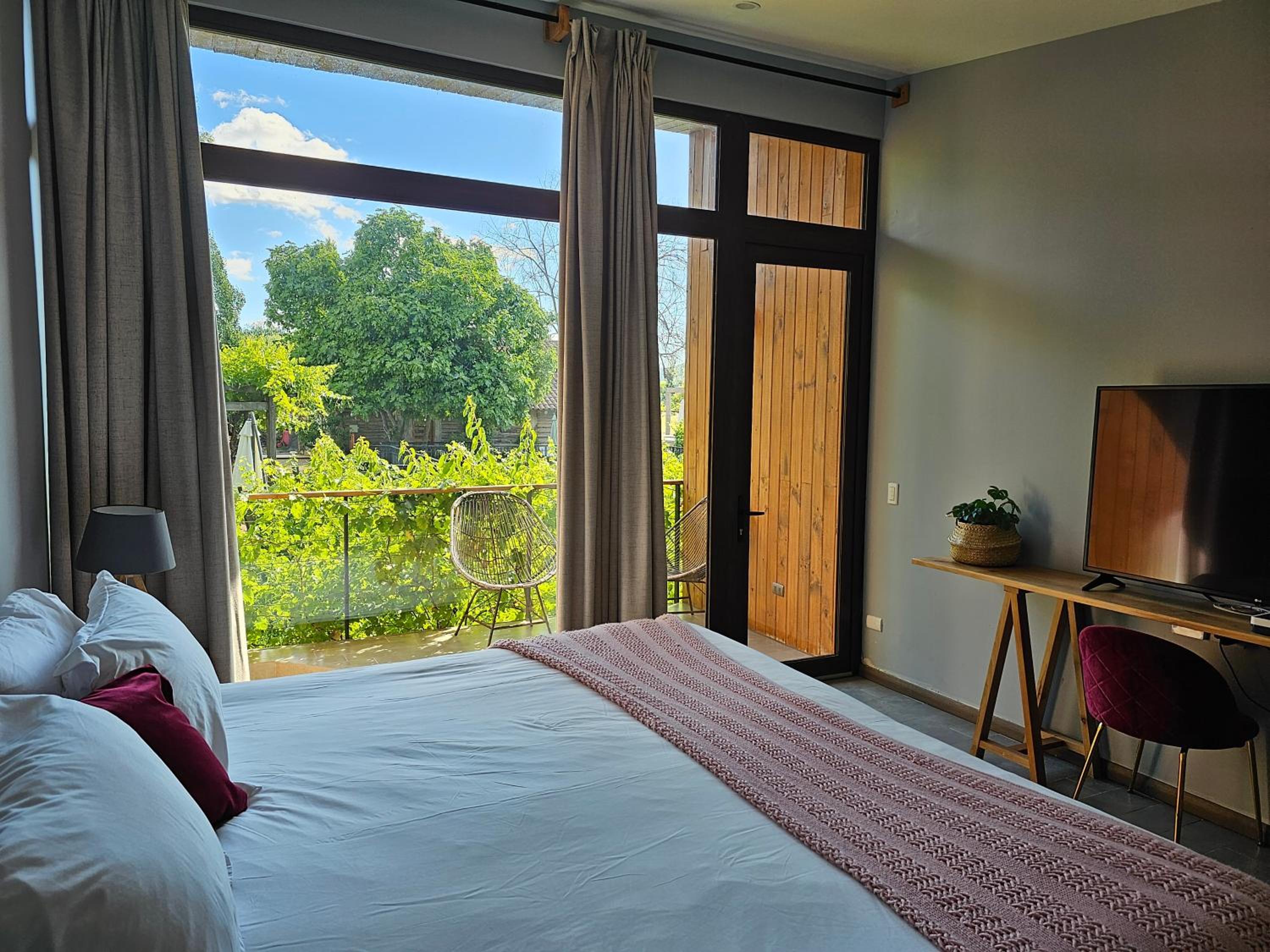 King Room with Spa Bath