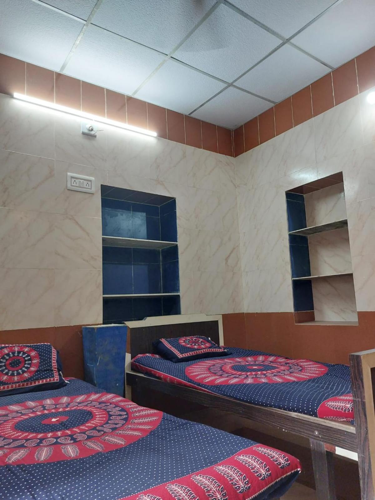 Double Room with Private Bathroom photo 1