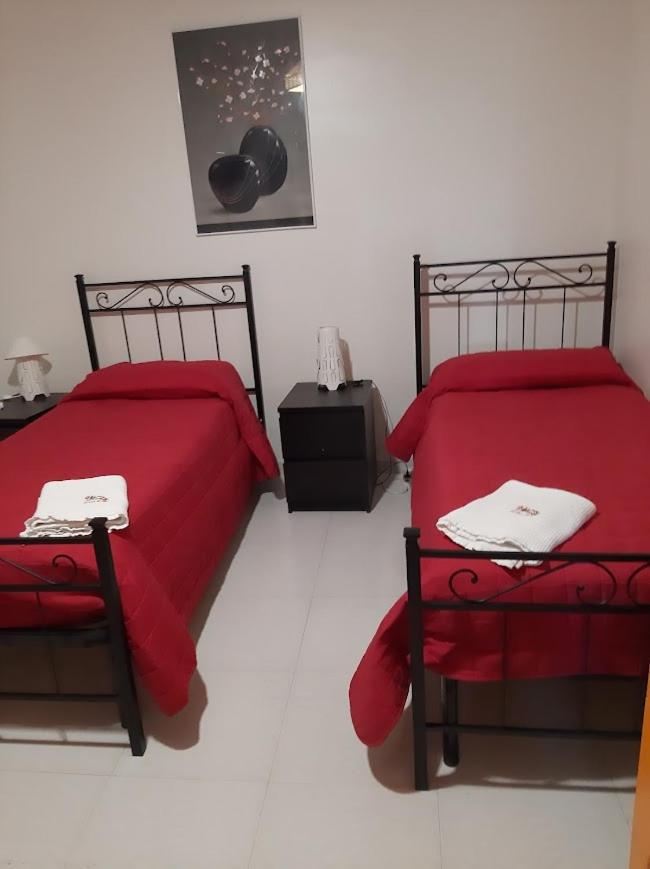 Double Room with Balcony - Photo 2