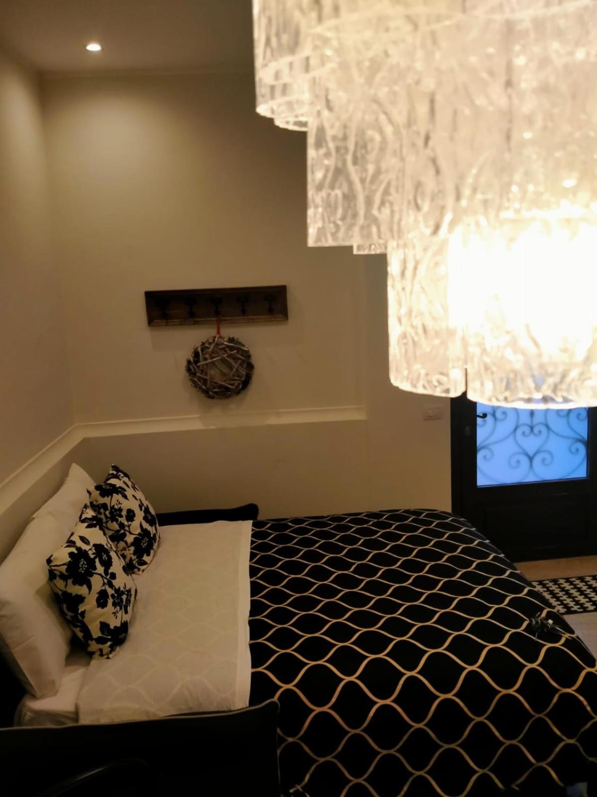 Apartment photo 2