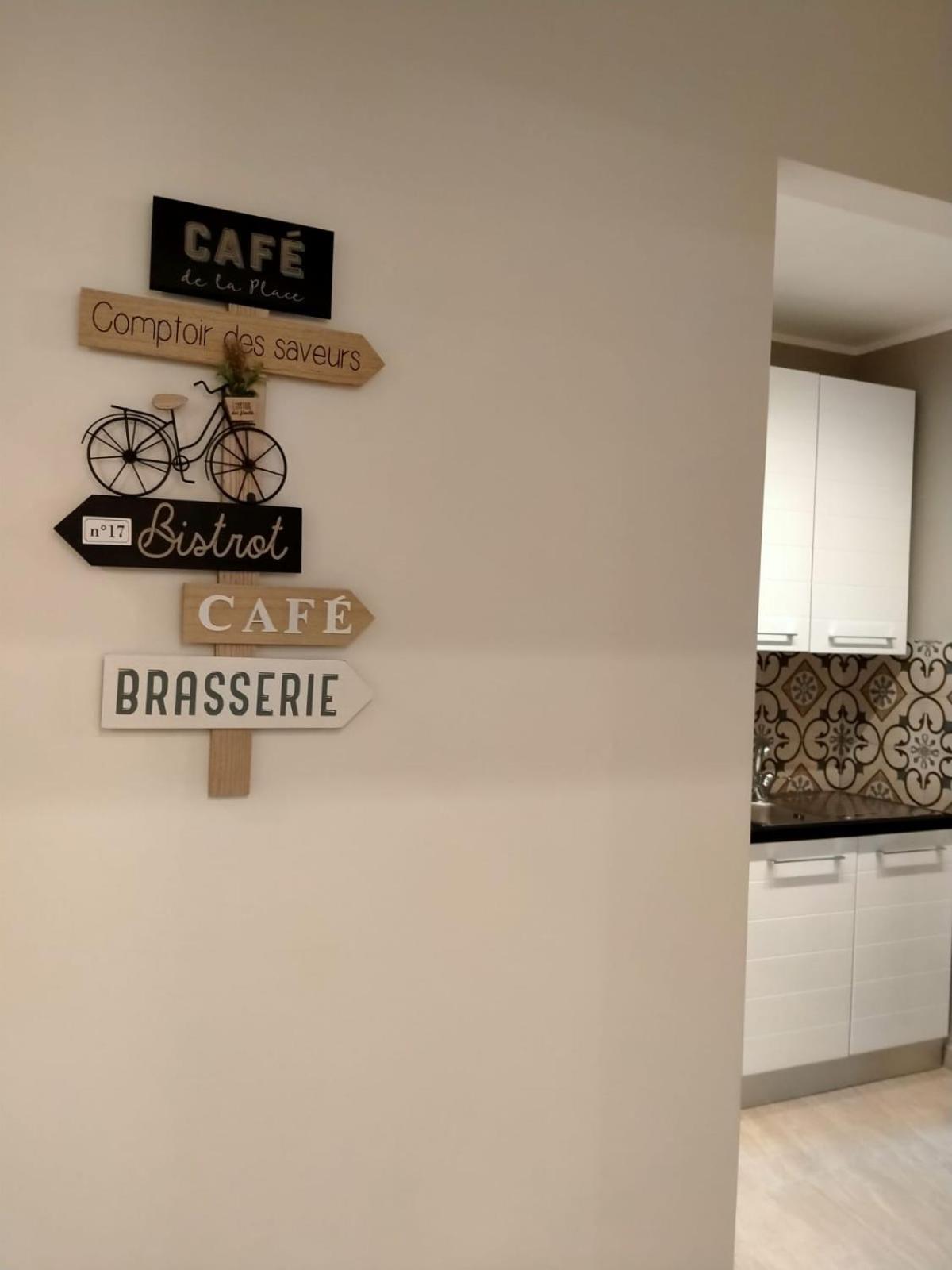 Apartment photo 3