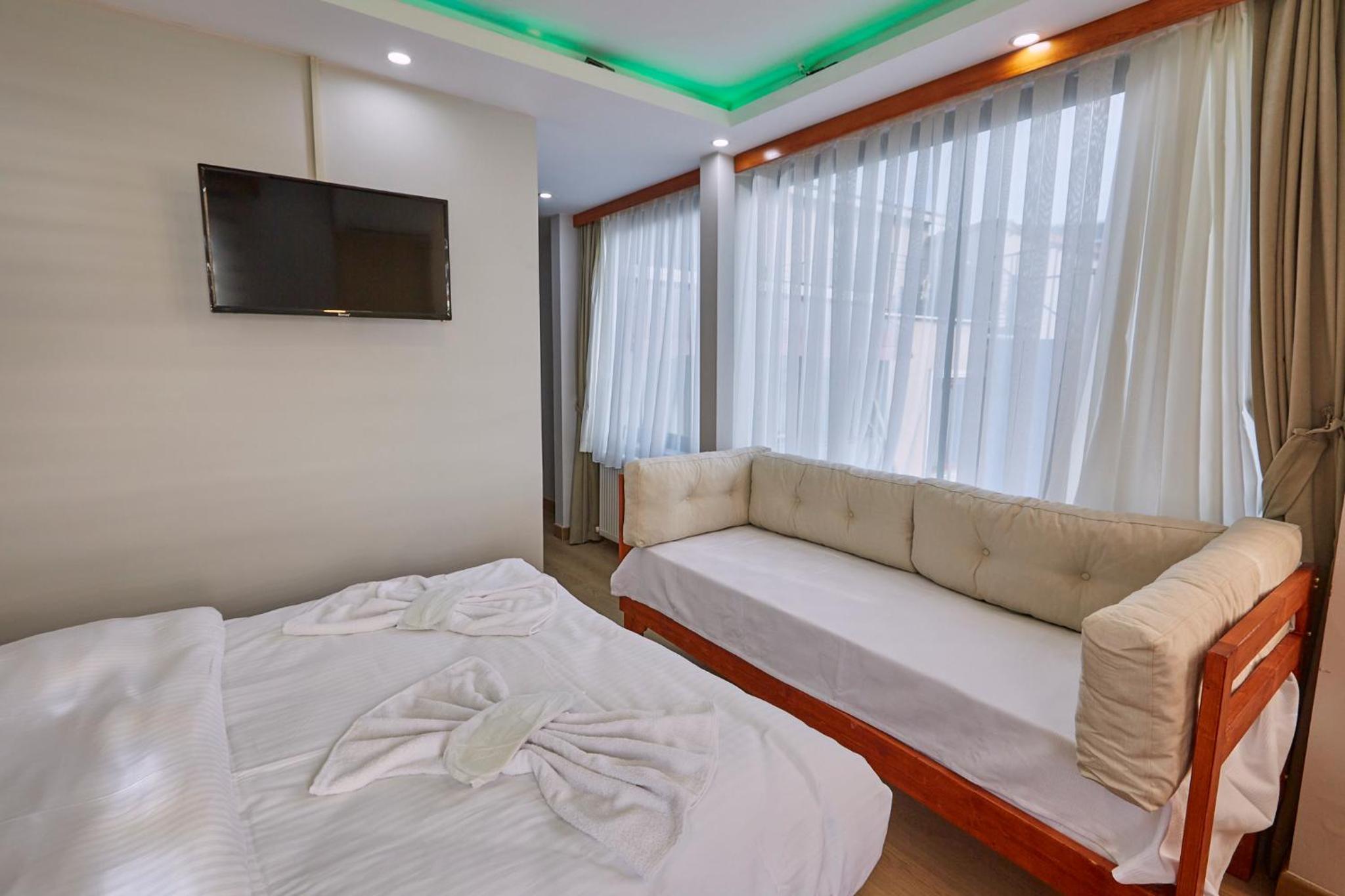 Deluxe Double Room with Sea View photo 2
