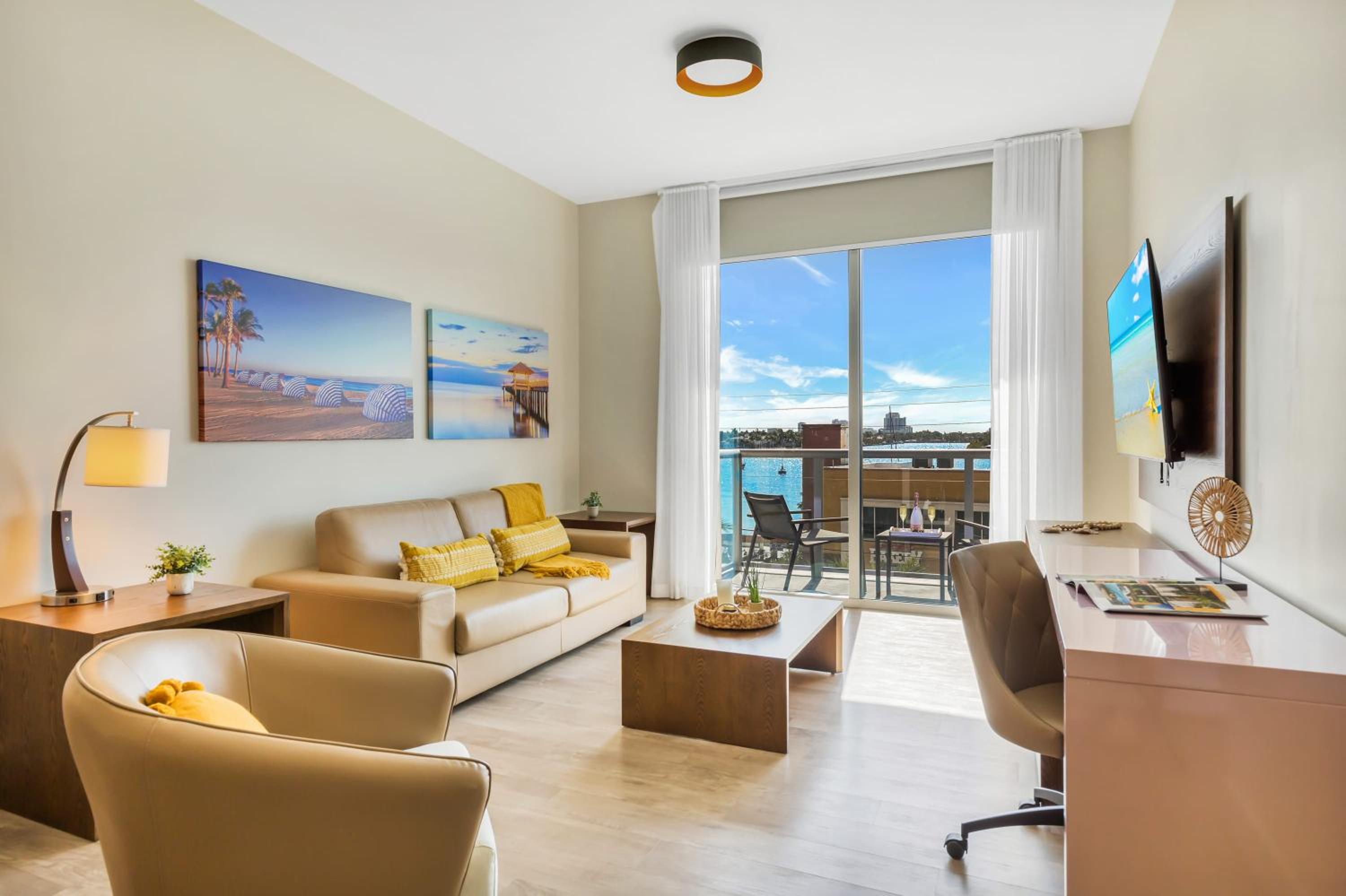 2 Bedrooms Den Balcony Bay View