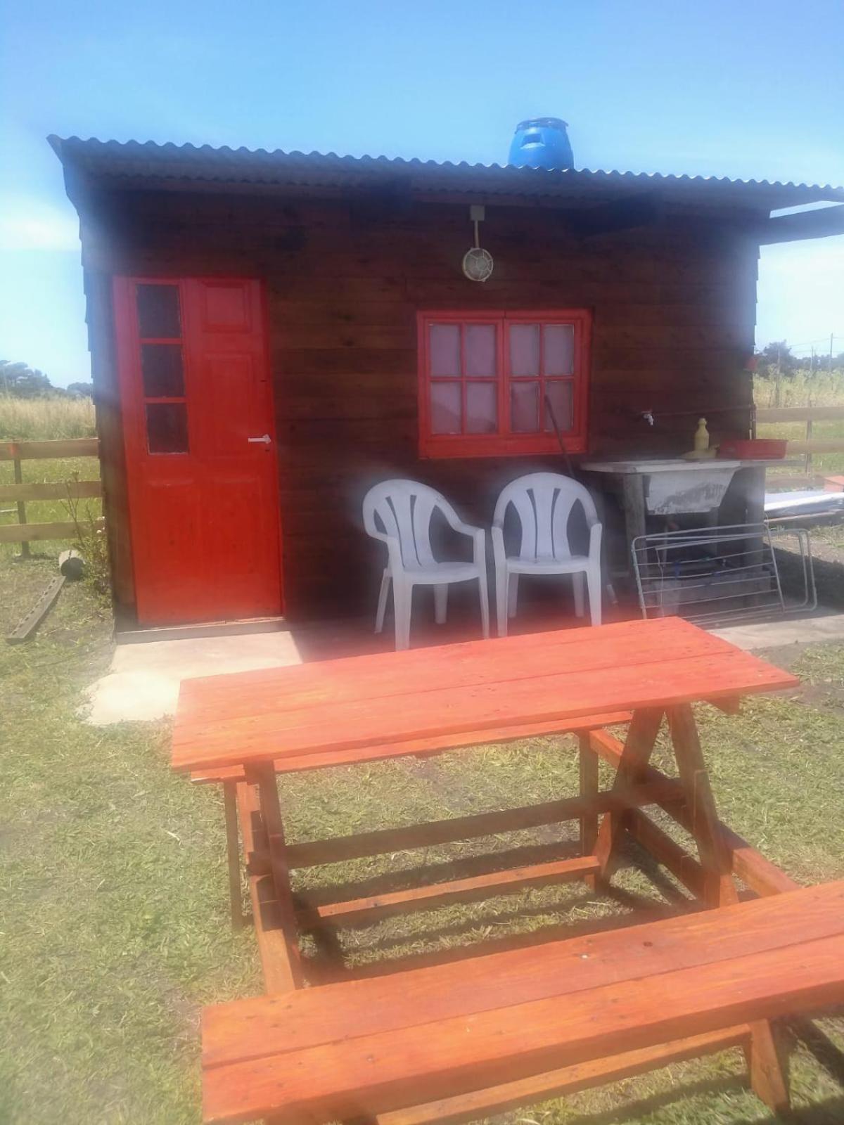 One-Bedroom House photo 2