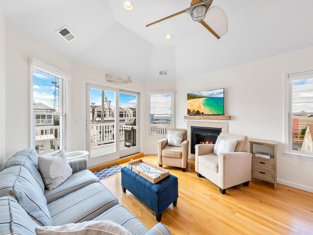 Four-Bedroom Holiday Home photo 1