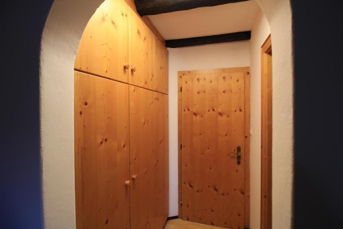 One-Bedroom Apartment - Photo 4