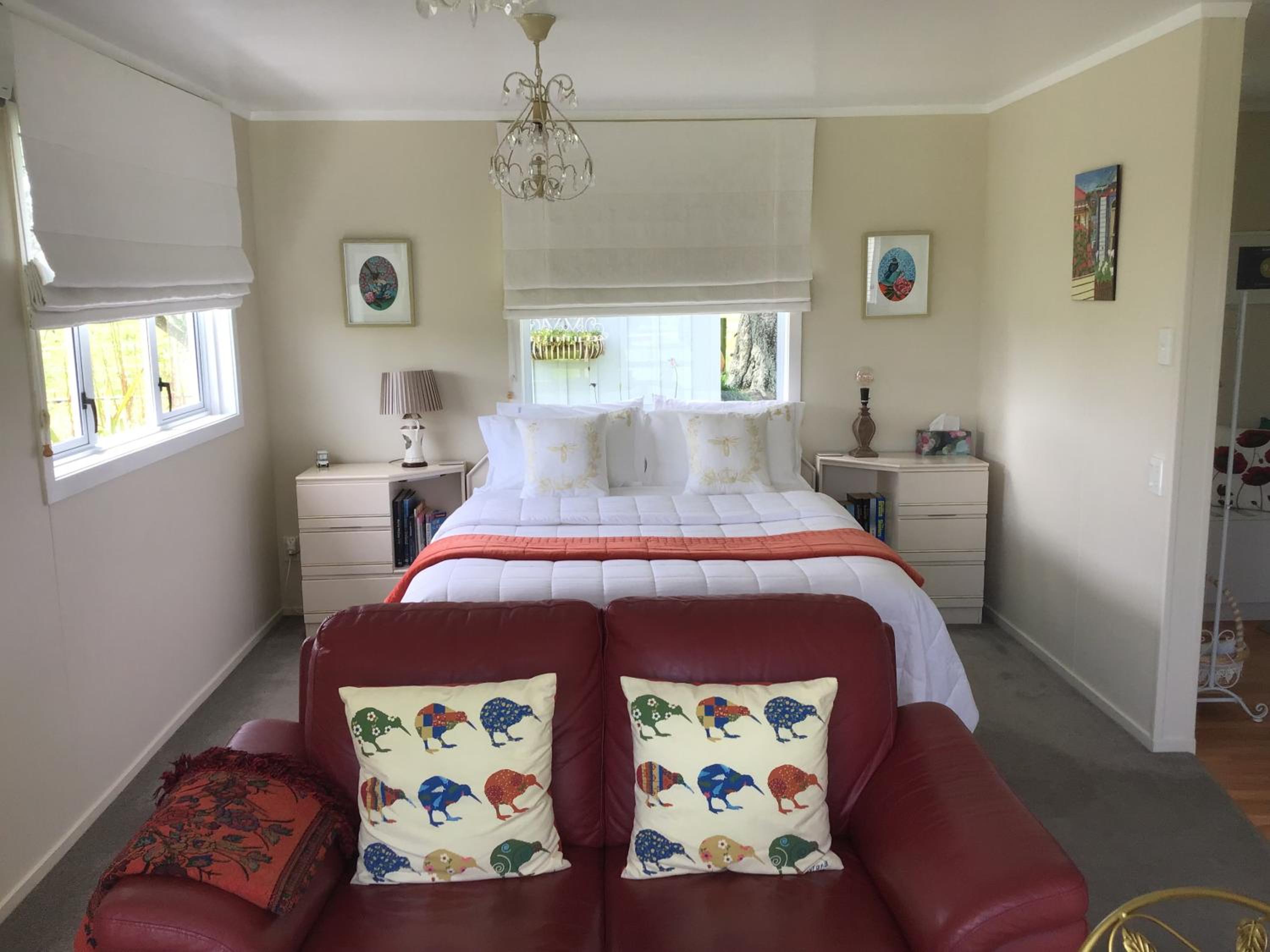 Cottage with Garden View - Photo 1