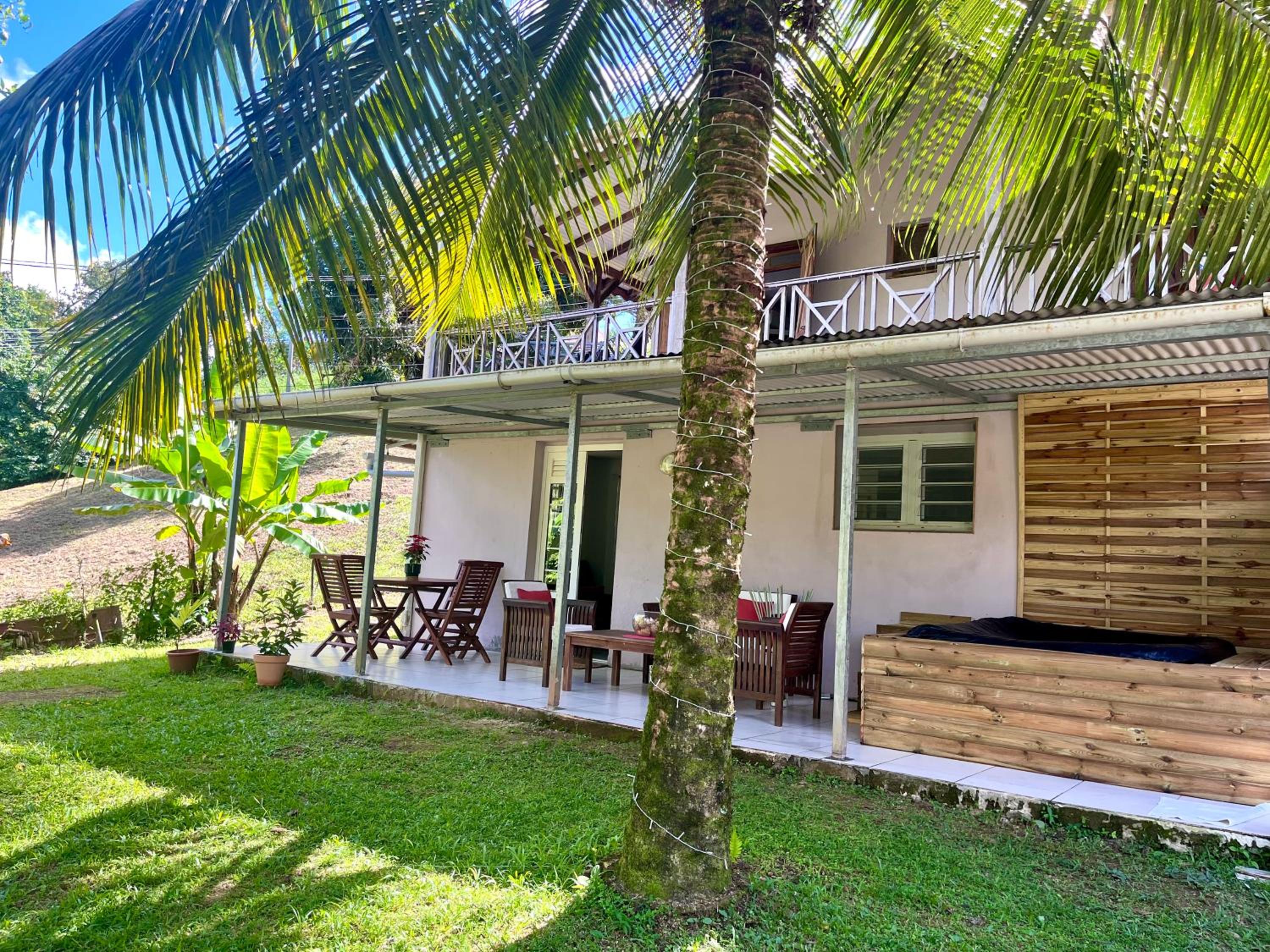 One-Bedroom Apartment photo 3