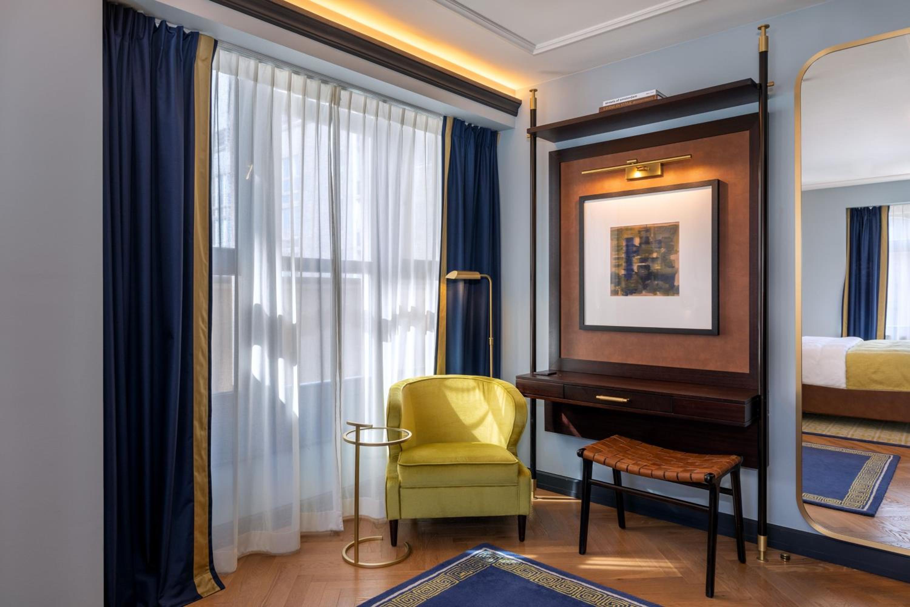 Premium Executive King Room