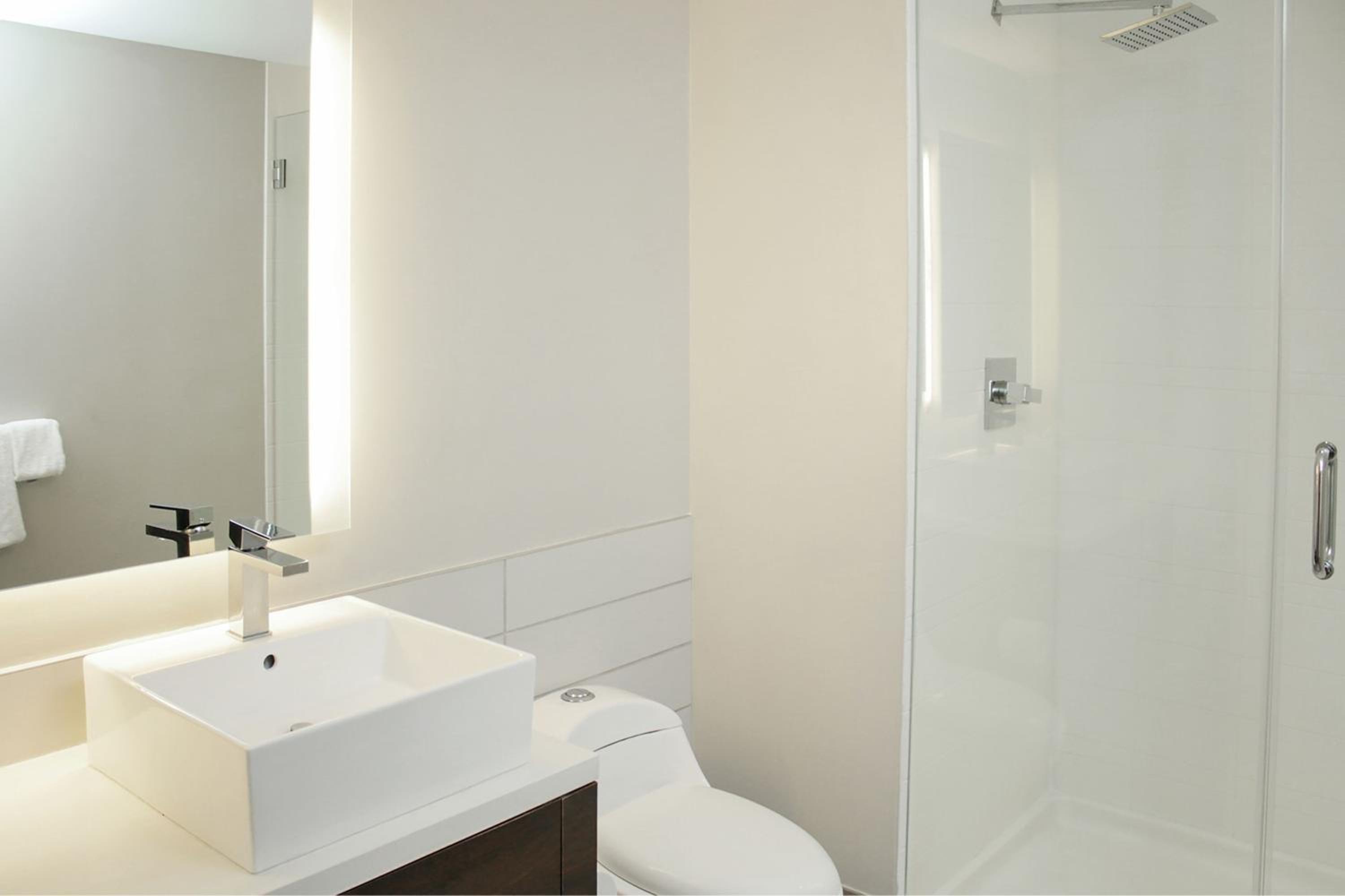 King Guest Room photo 3