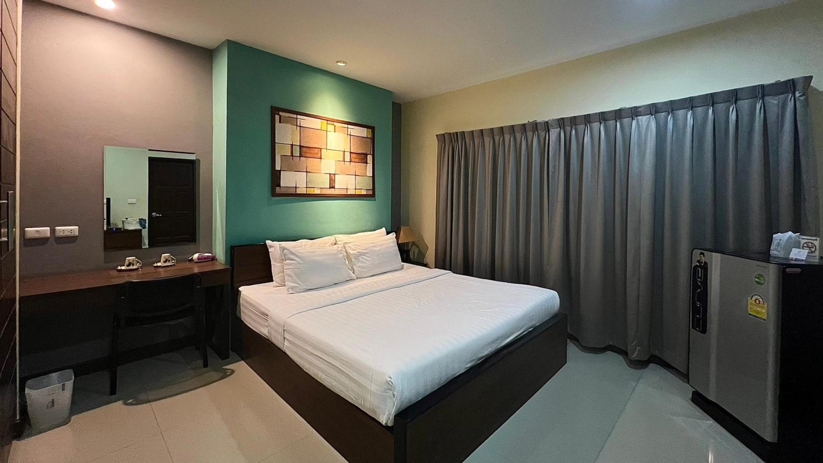 Deluxe Apartment