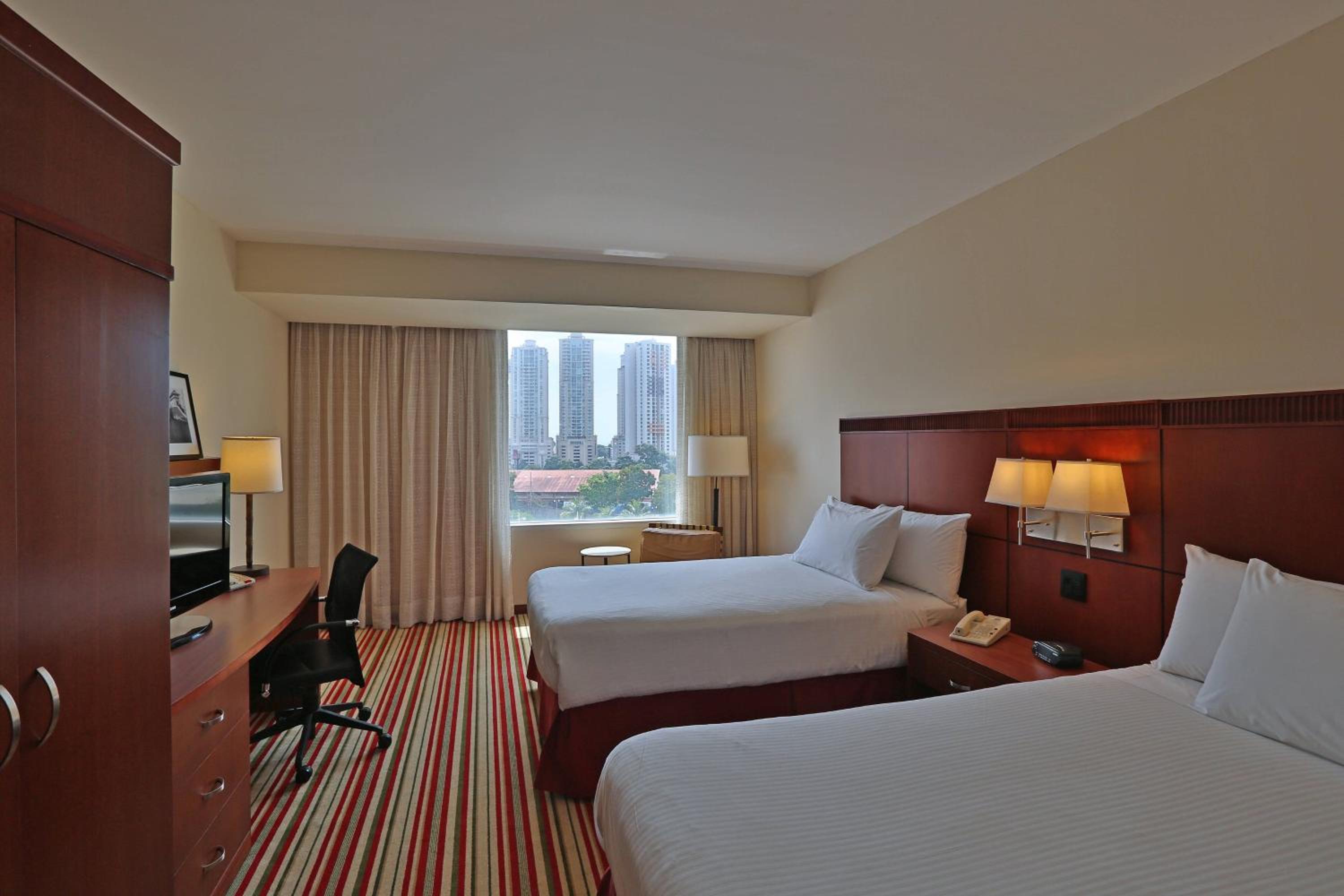 Double Room with Two Double Beds - Photo 1
