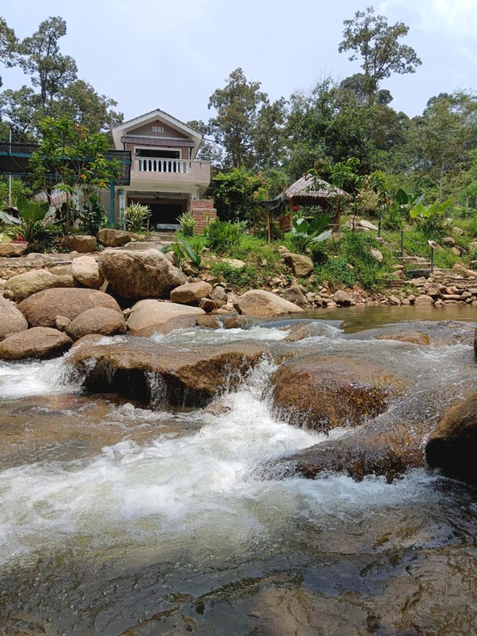 Chalet photo 1