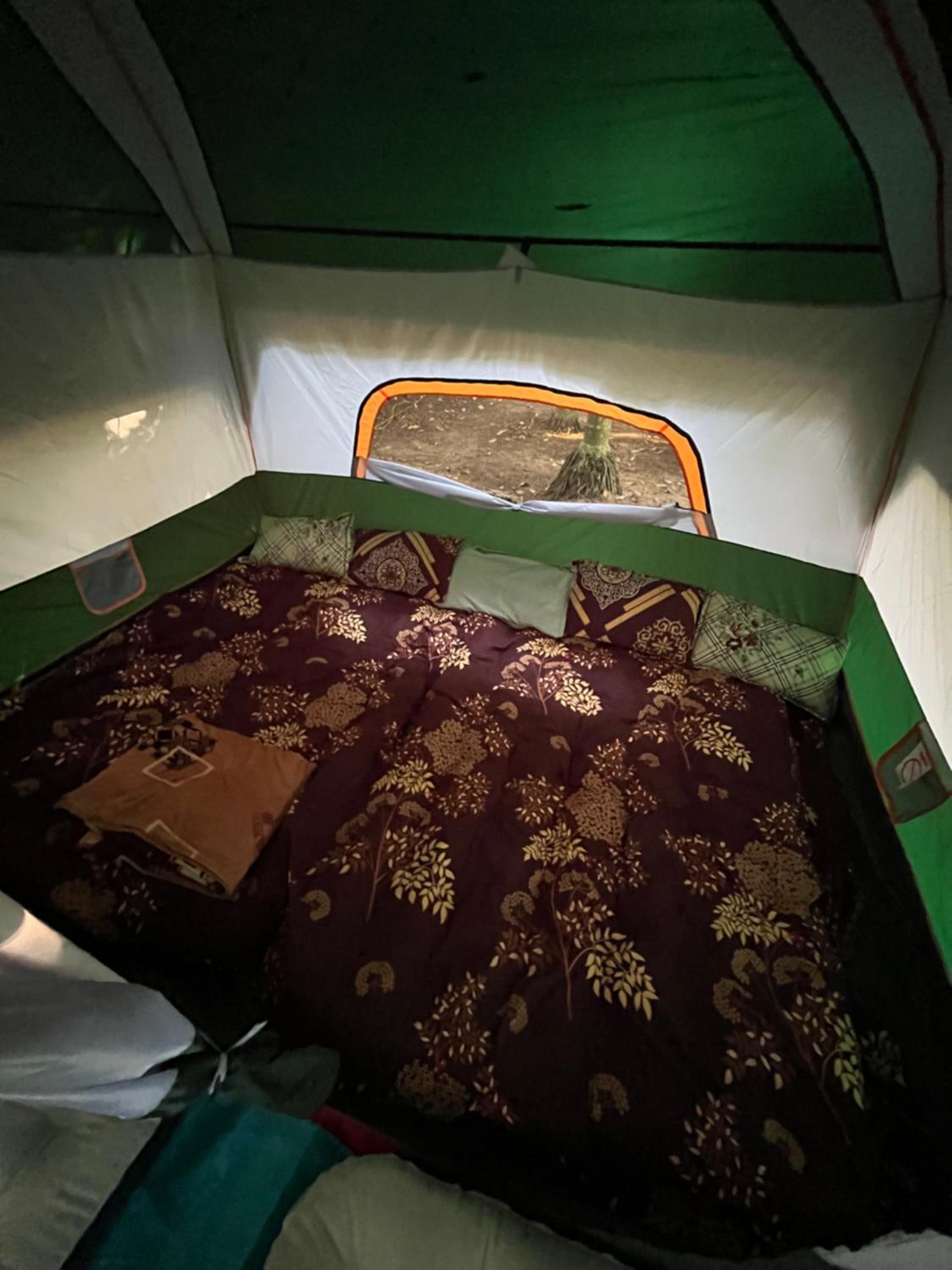 Tent photo 1