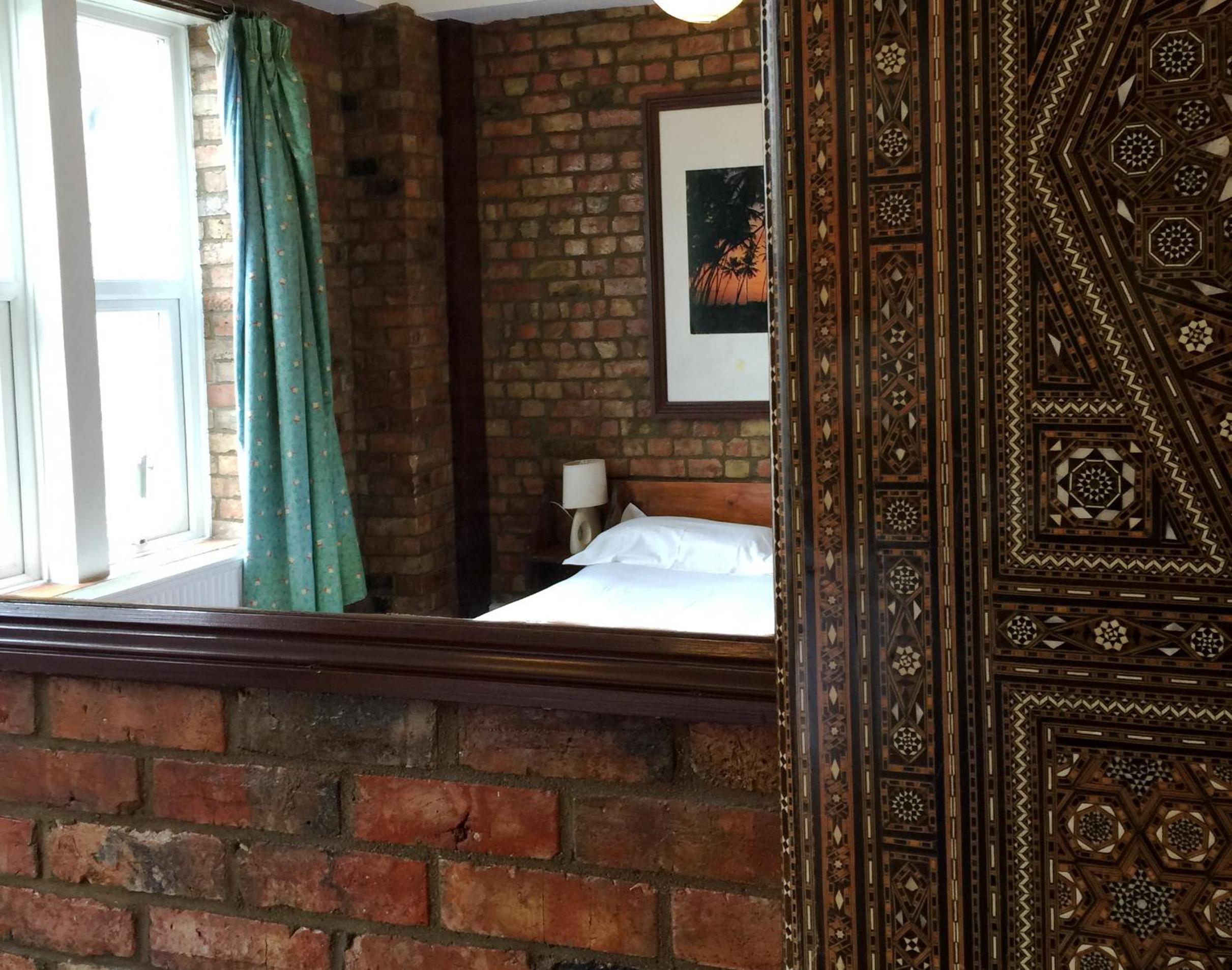 Standard Double Room - Photo 3