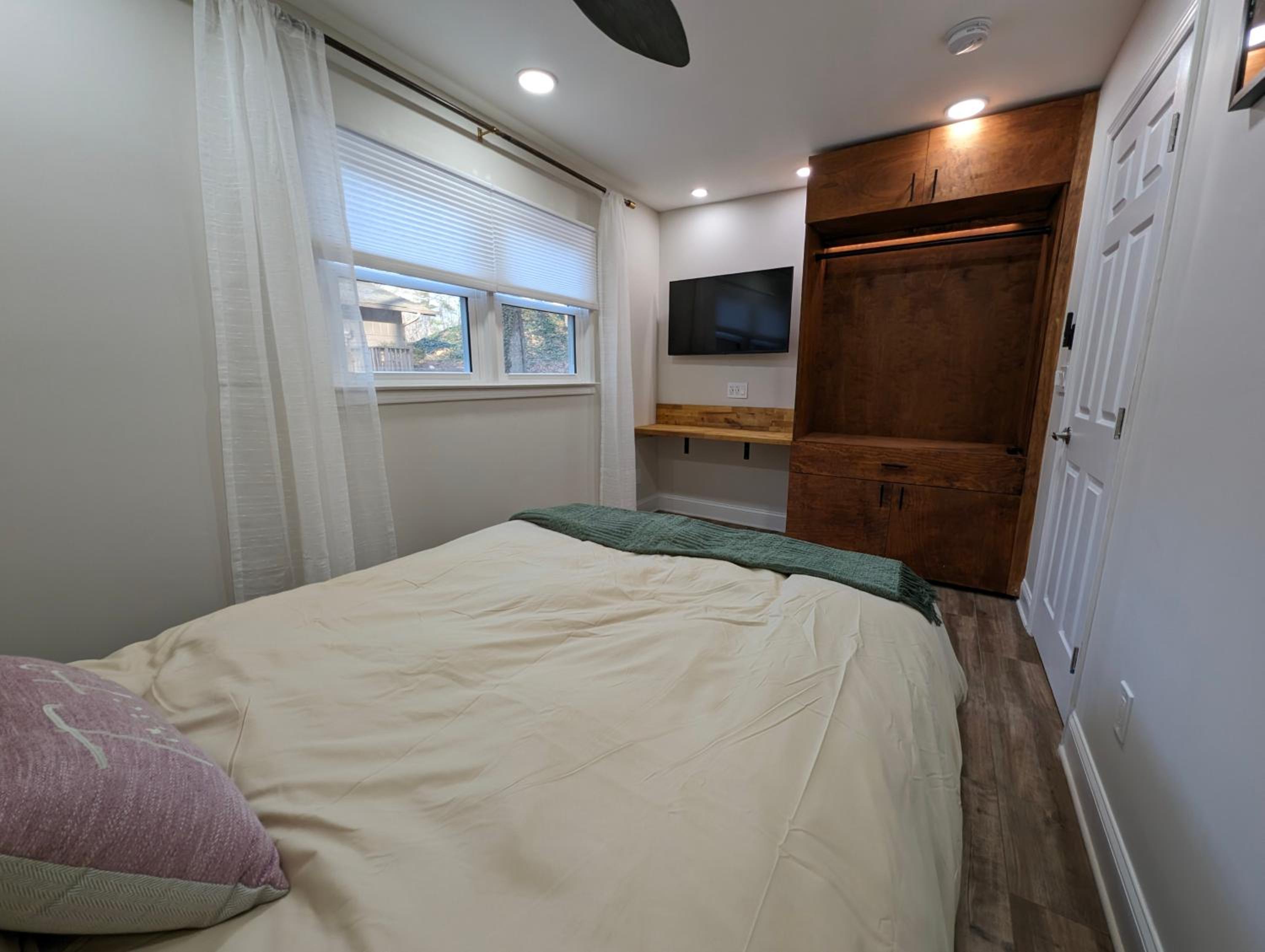 Two-Bedroom Bungalow photo 3
