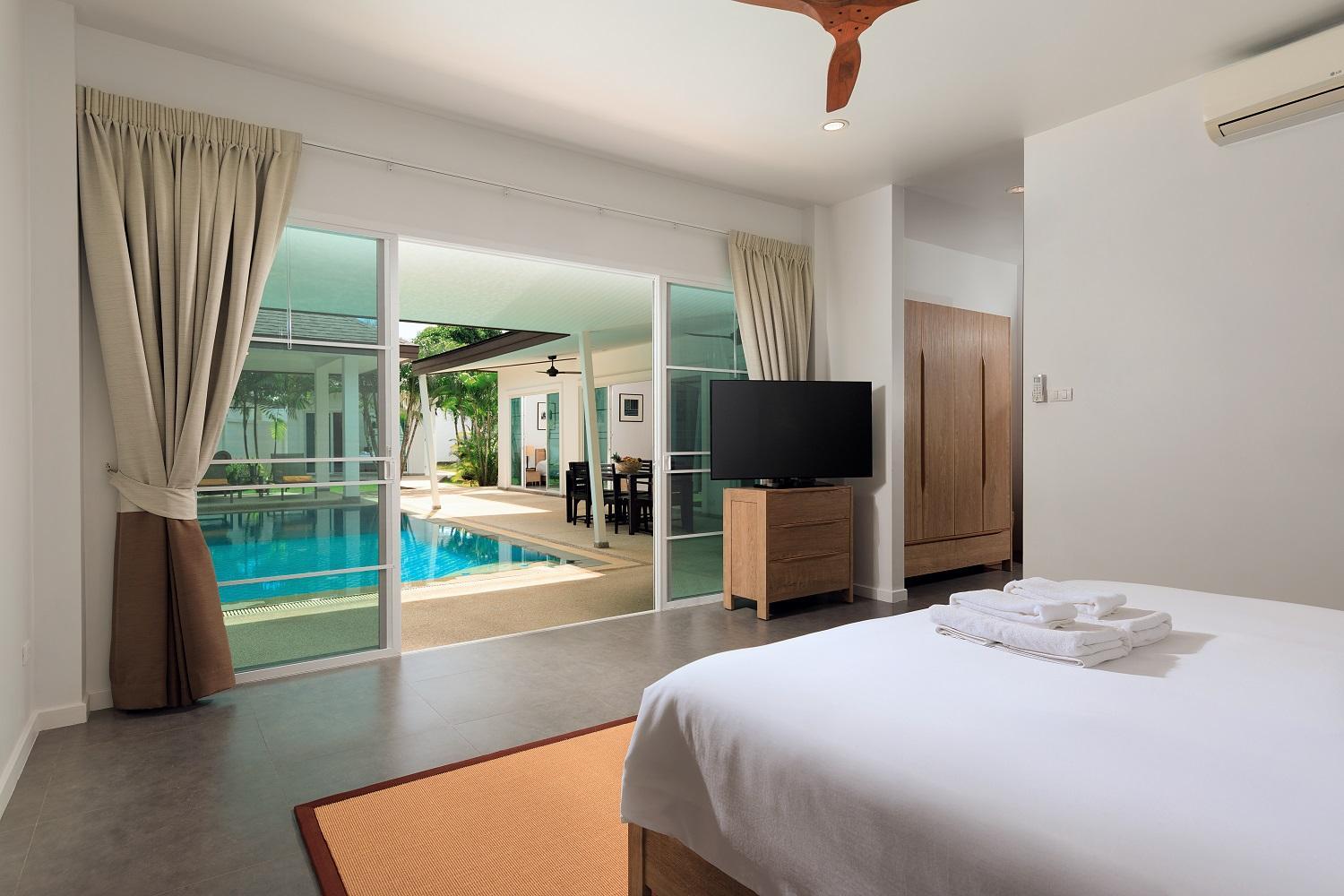 Casablue 4 Bedroom Private Pool Villa (Casabay) - Photo 4