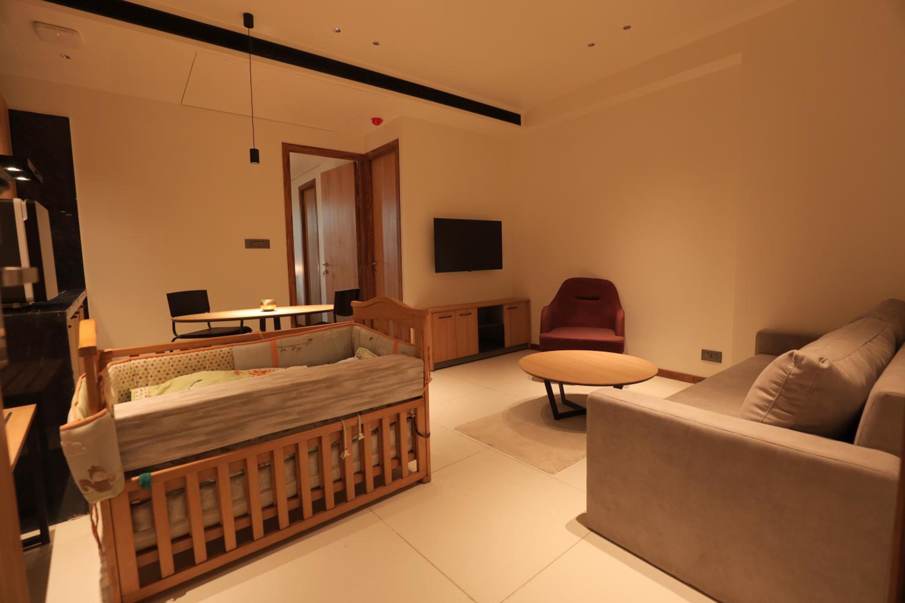One Bedroom Suite King - Photo 11