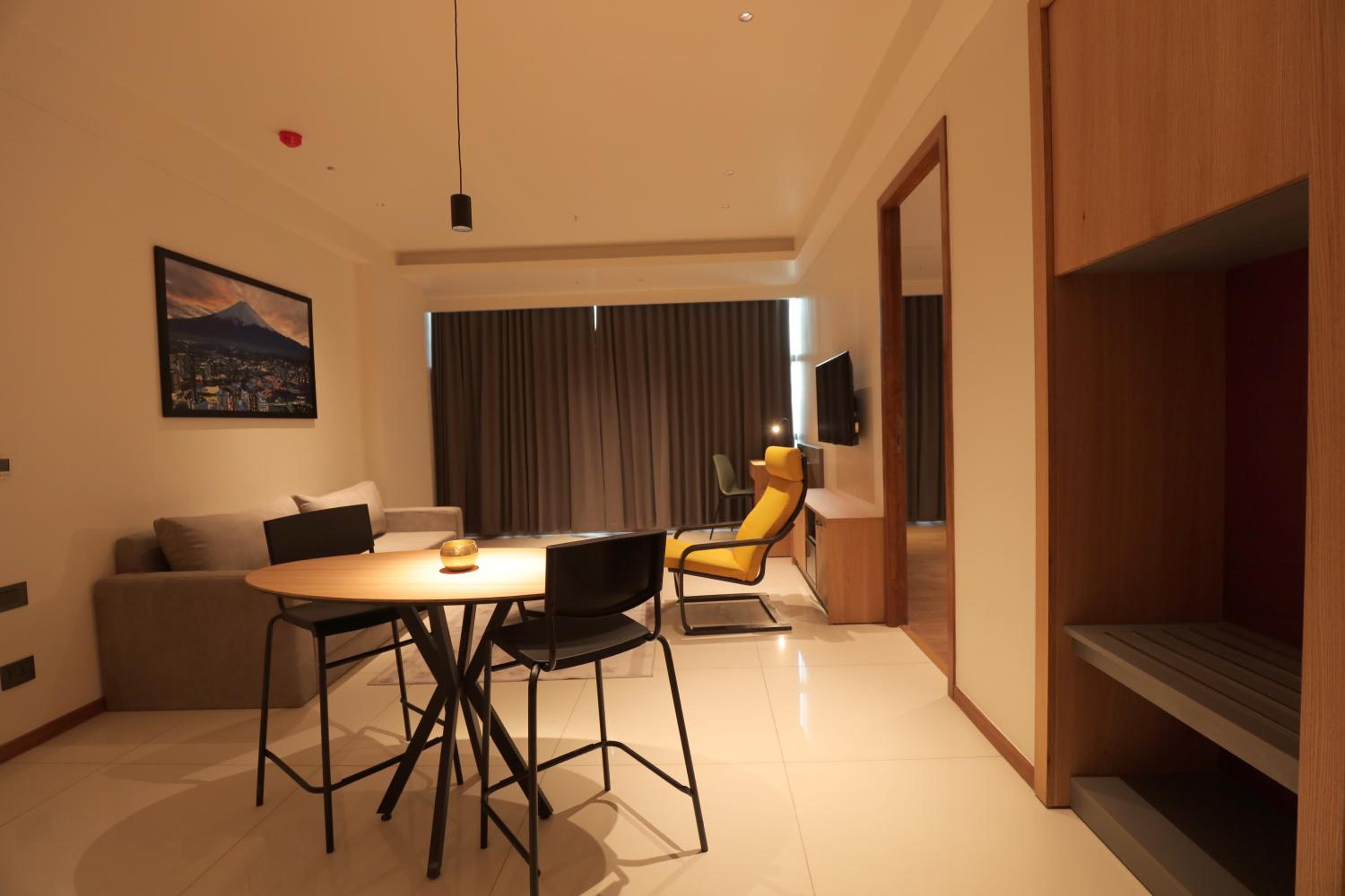 Two Bedroom Suite - Photo 7