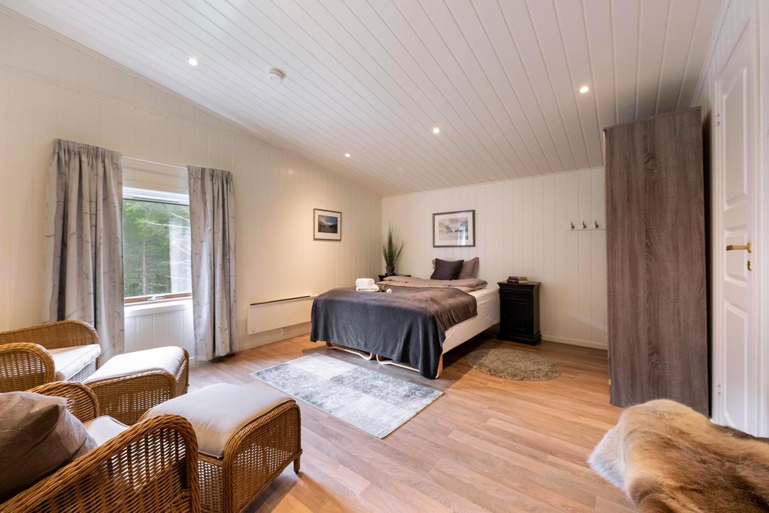 Suite with Mountain View photo 2