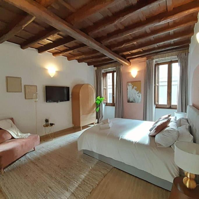One-Bedroom Superior Apartment