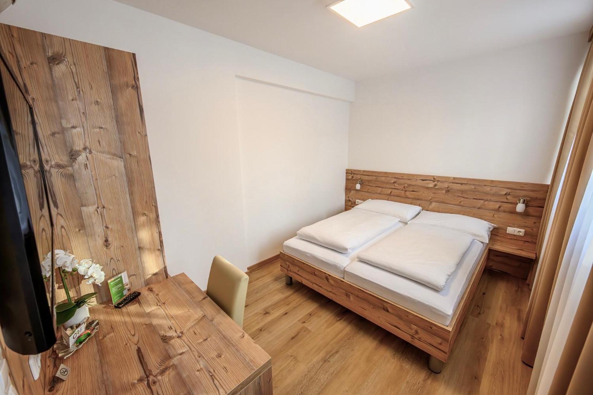 Deluxe Double Room photo 1