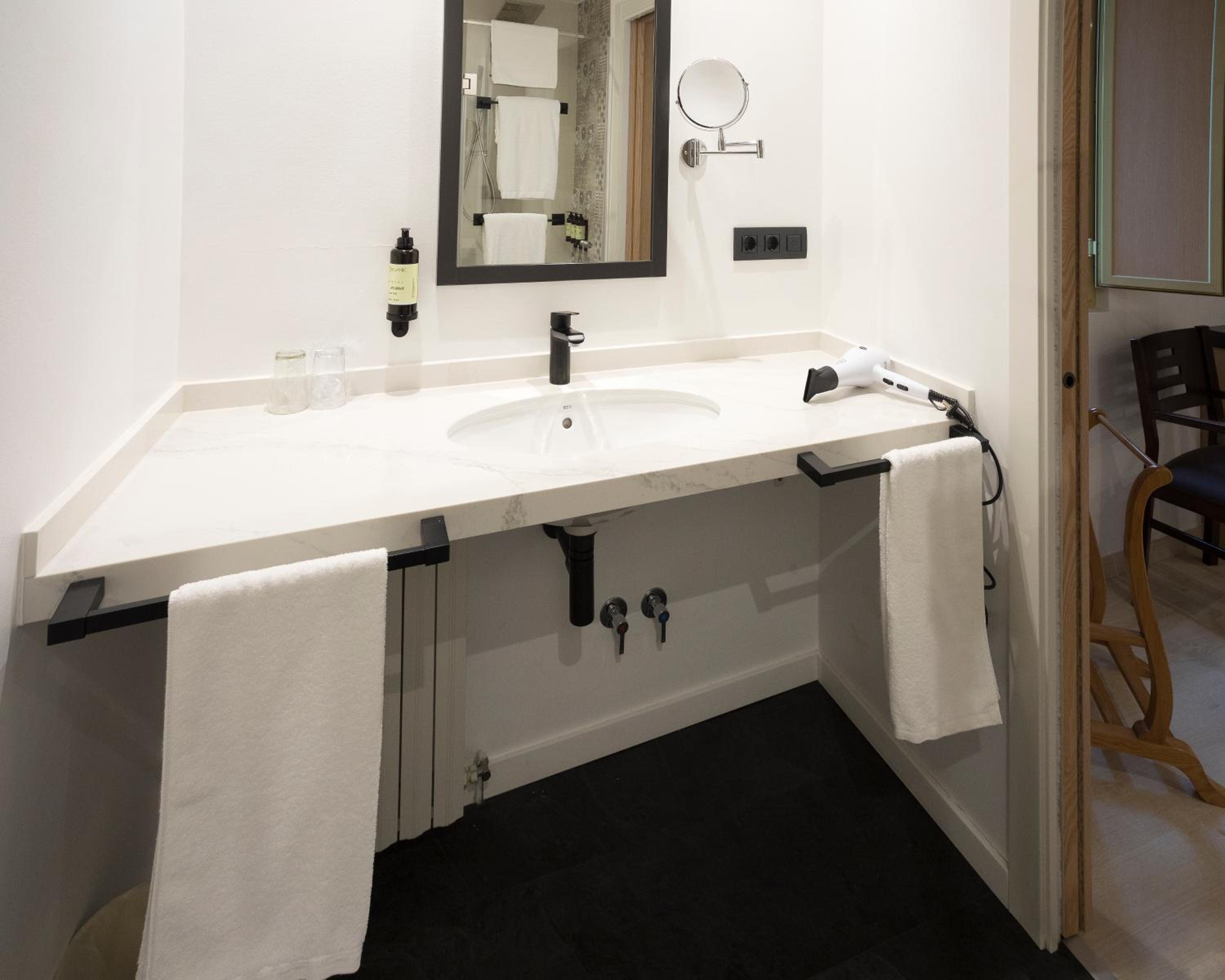 Superior Double Room photo 2
