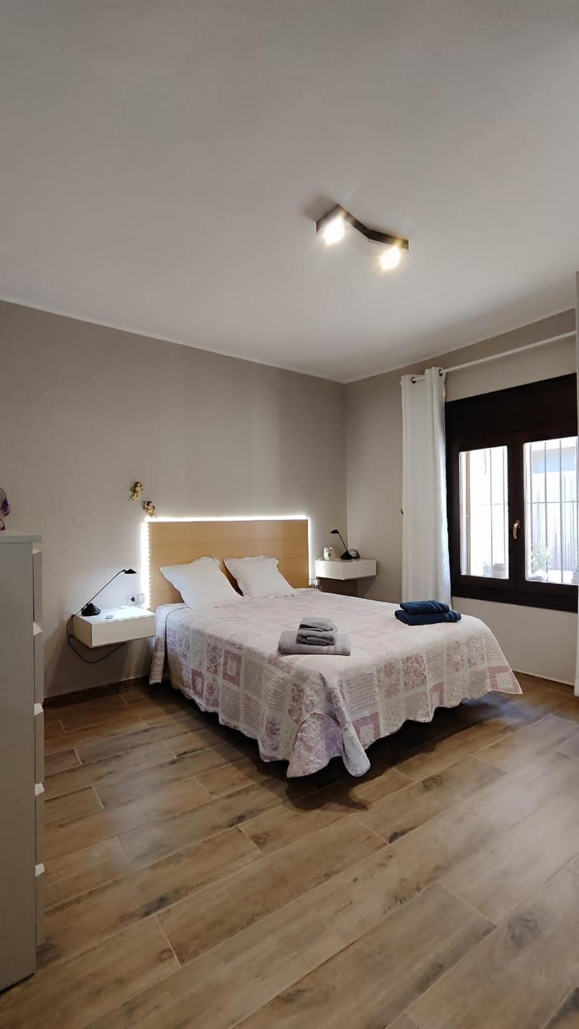 Two-Bedroom House photo 3
