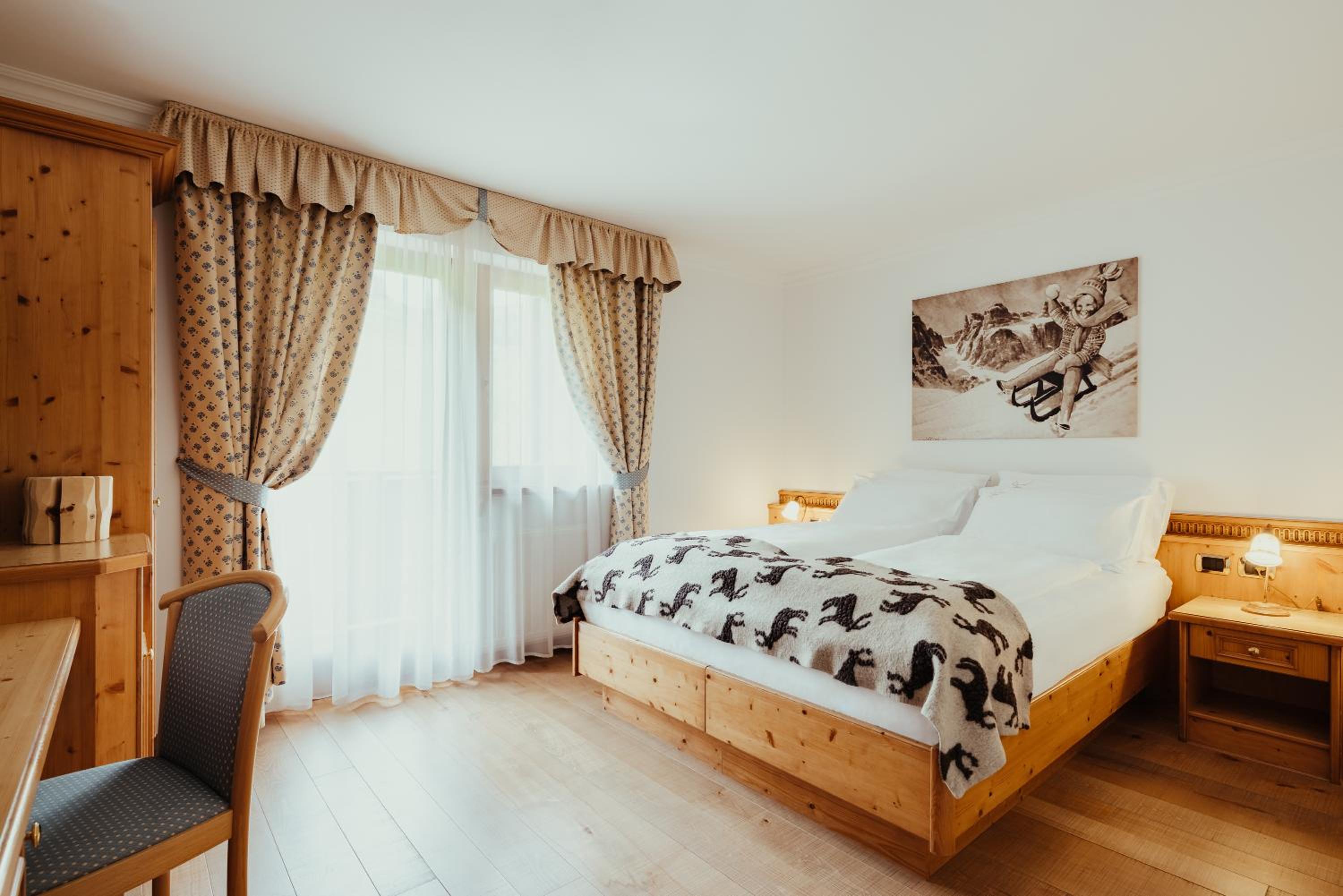 Double or Twin Room - Photo 4