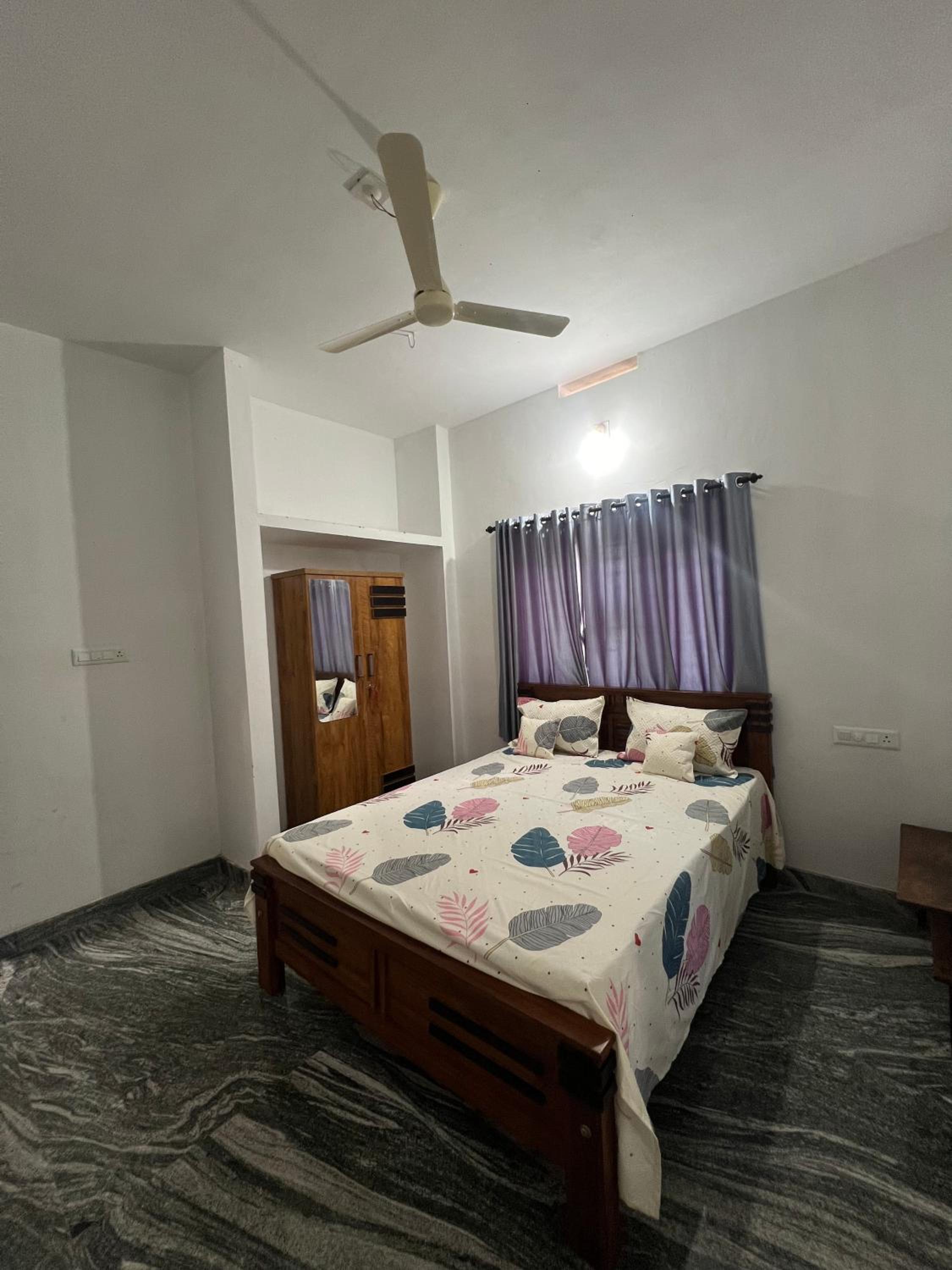 King Room with Mountain View photo 1
