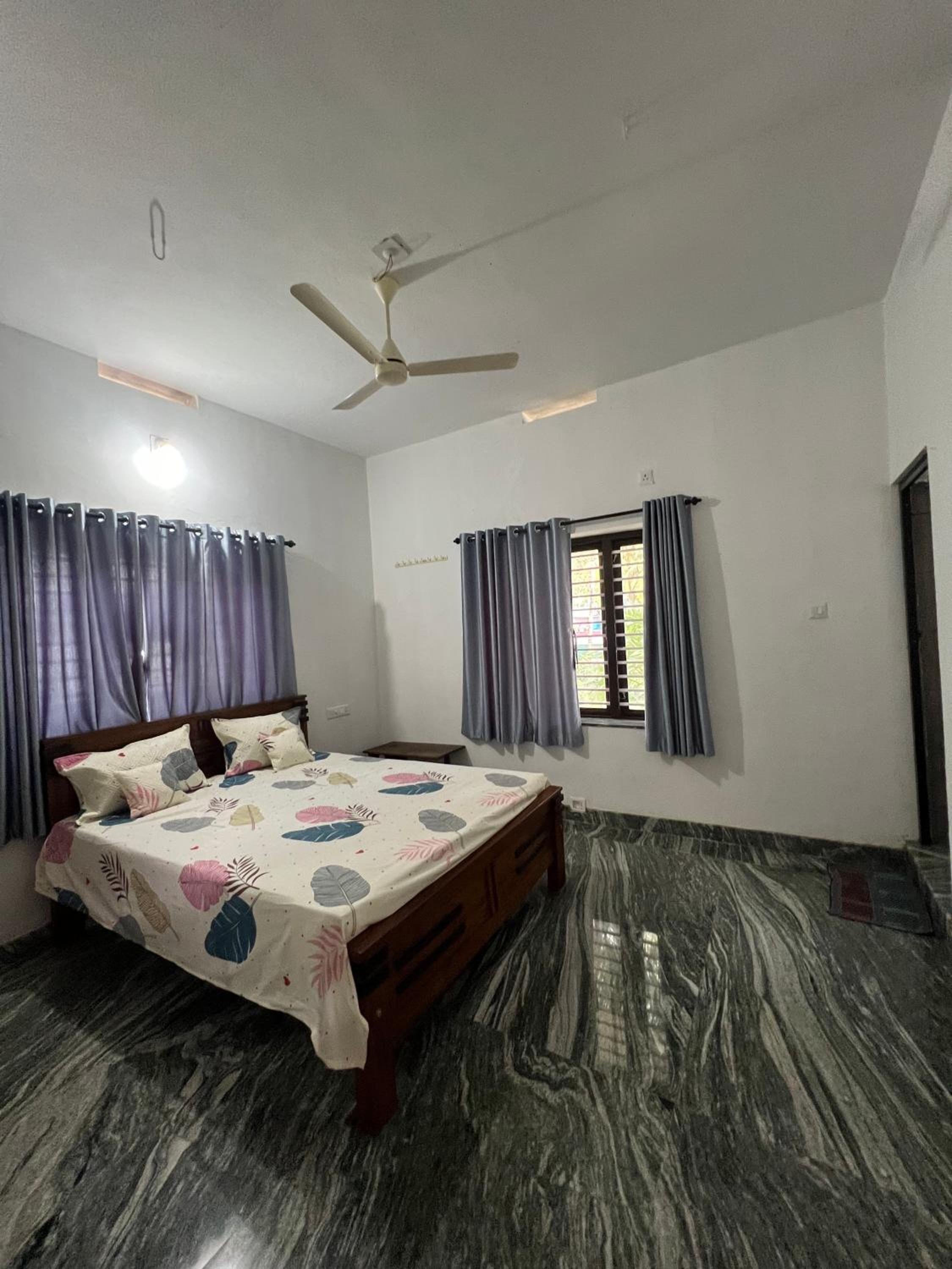 King Room with Mountain View photo 1