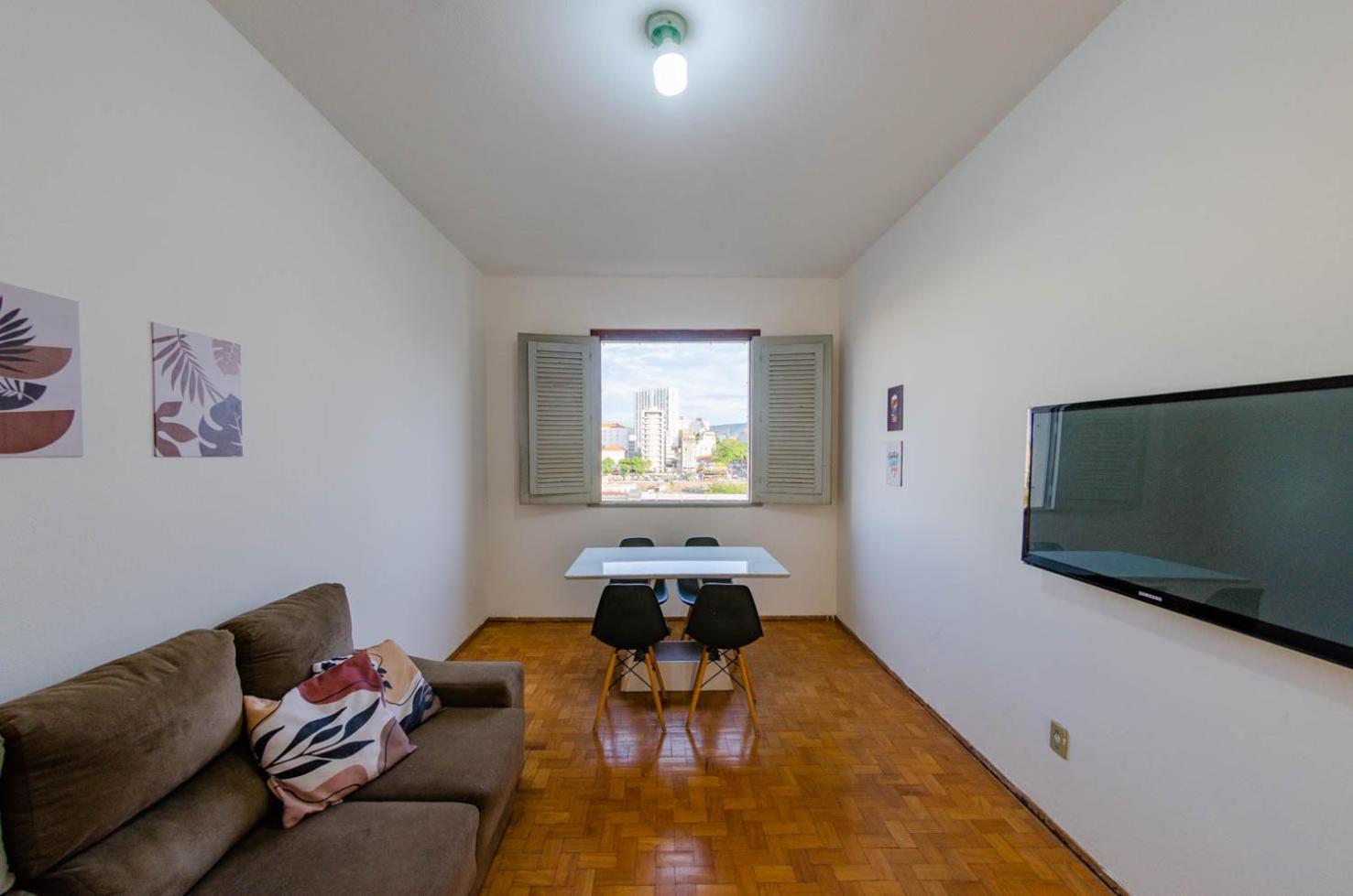 Three-Bedroom Apartment photo 1