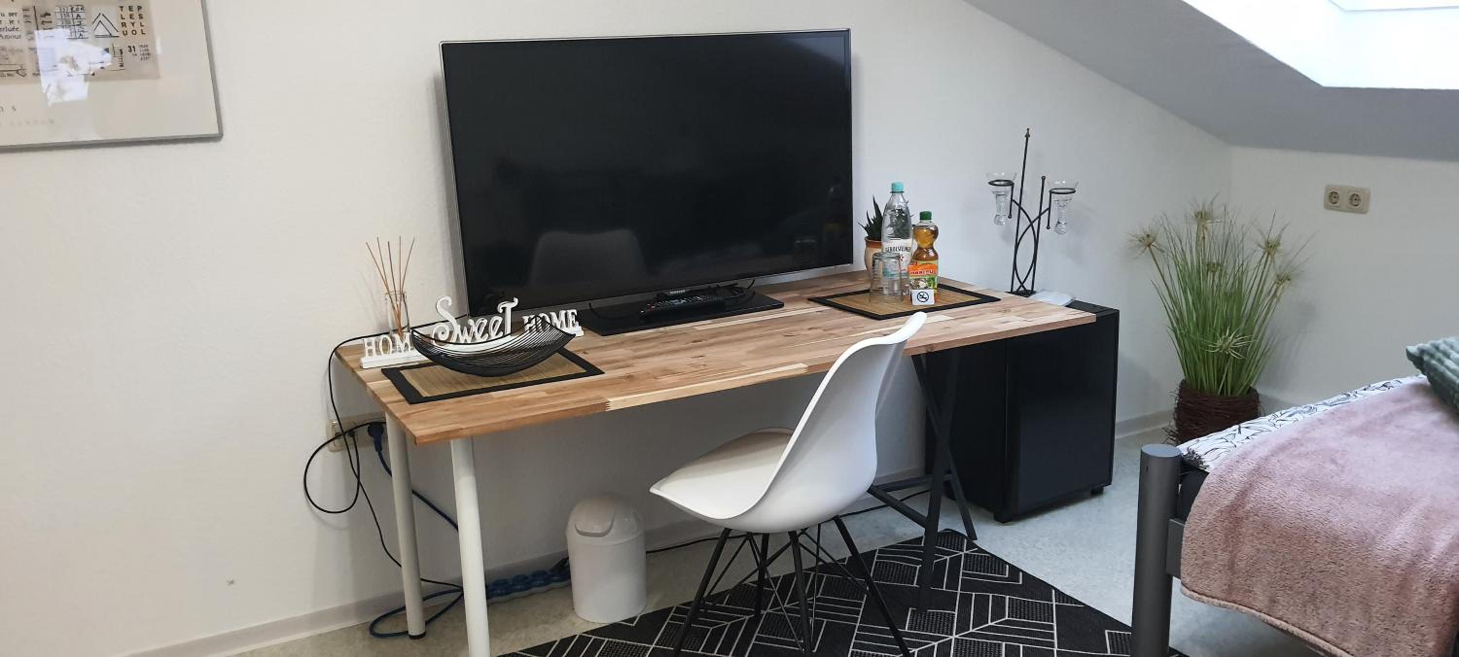 Single Room photo 2