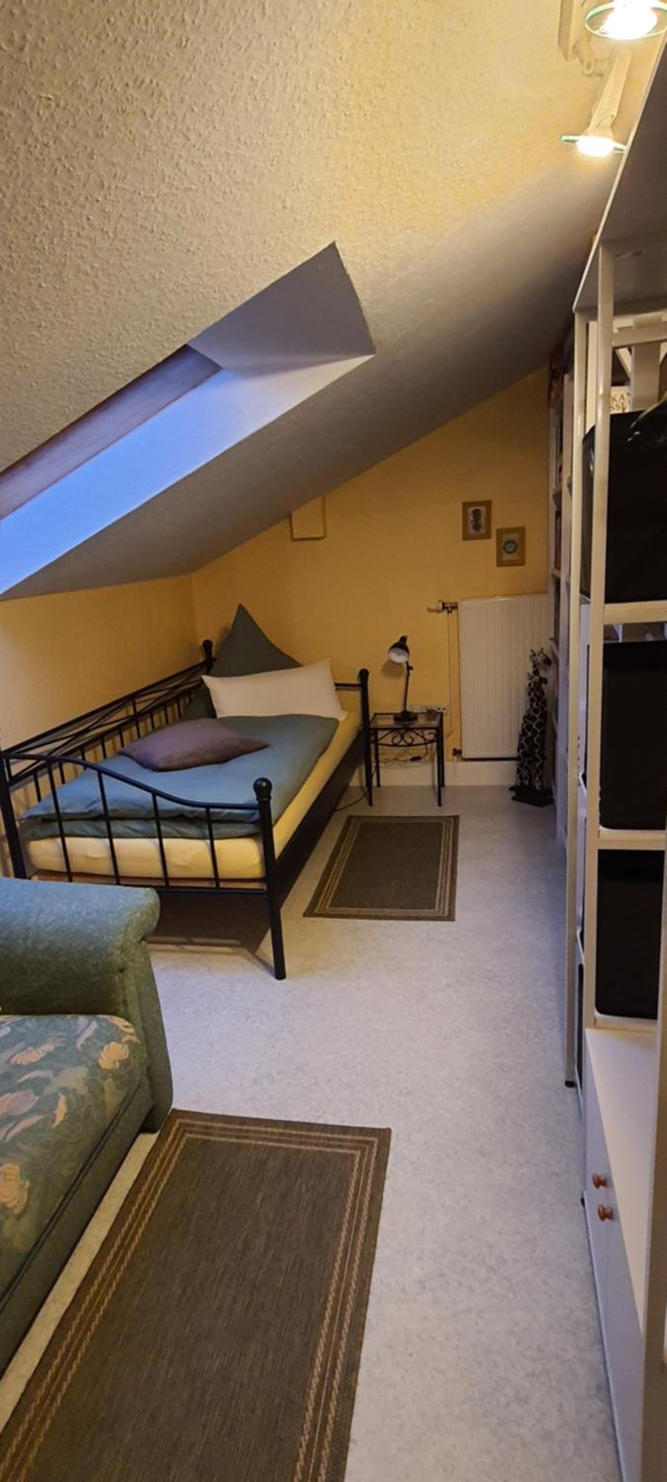 Small Single Room photo 1