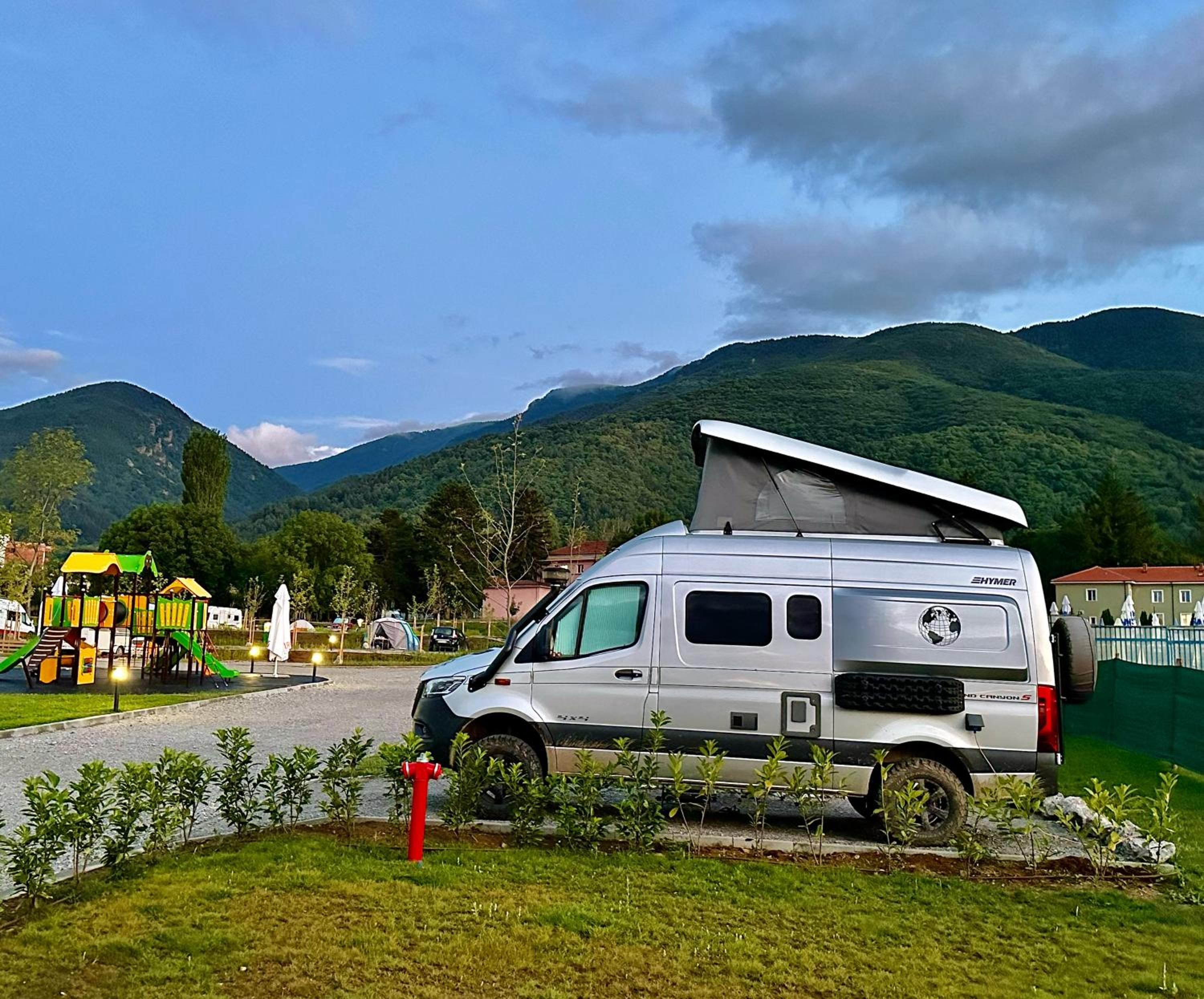 Empty lot - camper/caravan 80m2 photo 3