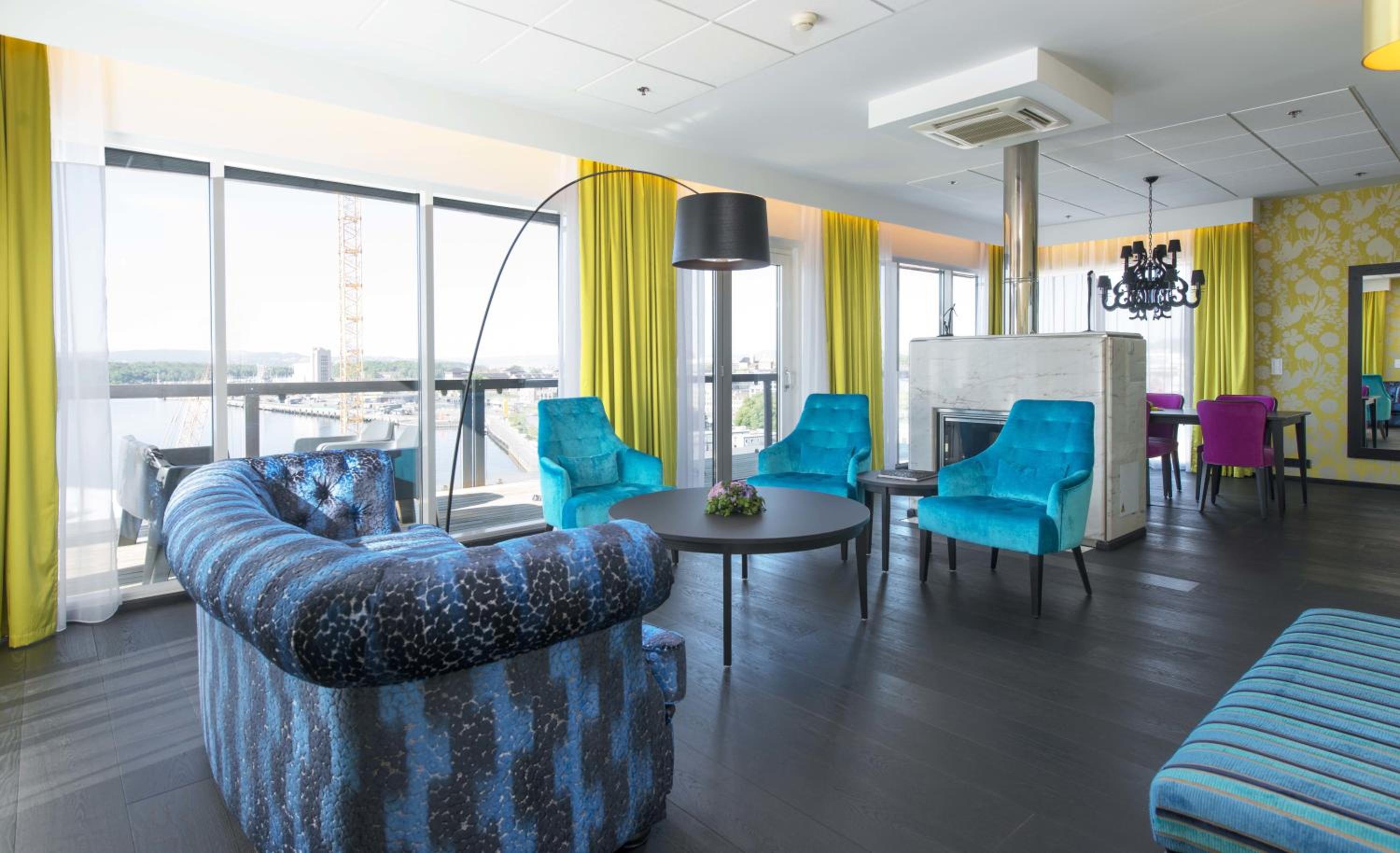Suite - Photo 3