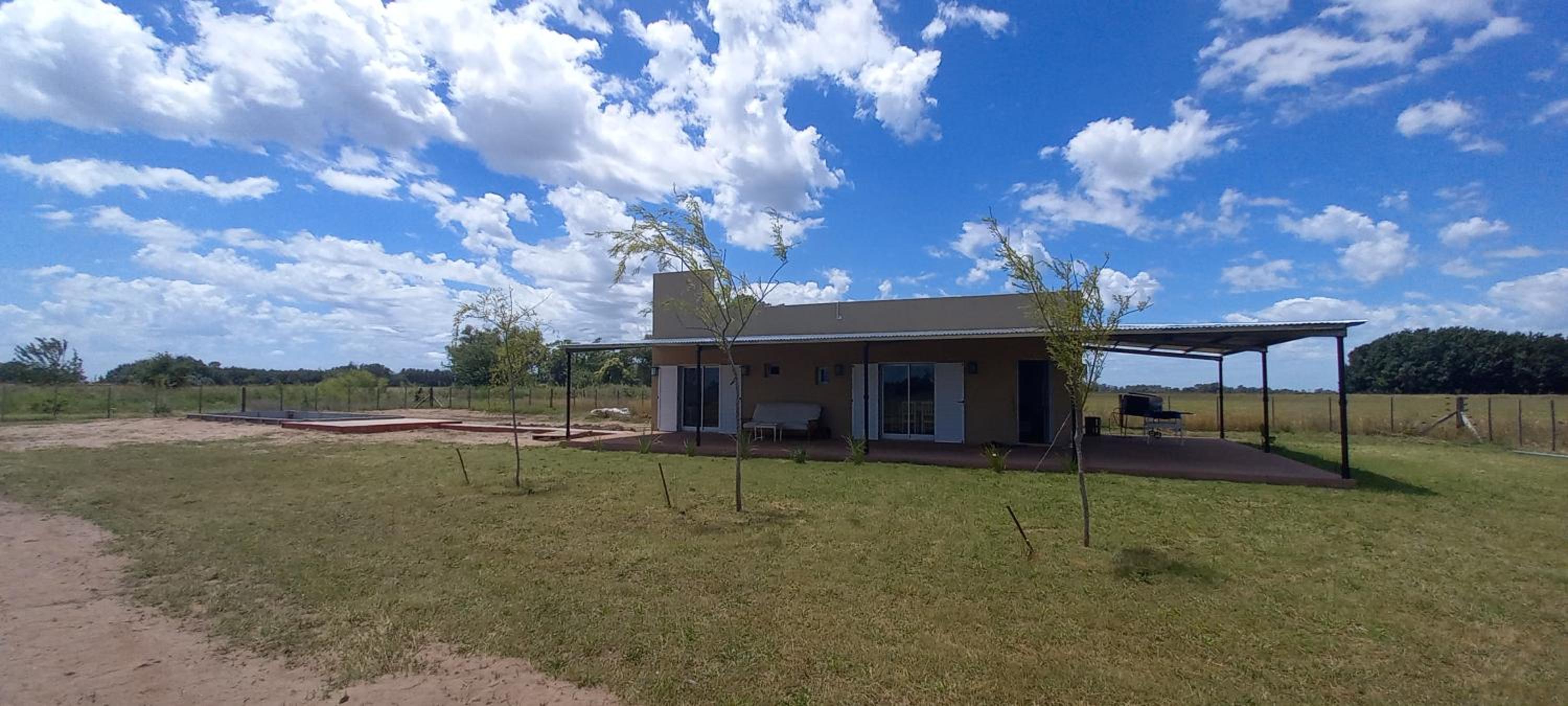 One-Bedroom House photo 2