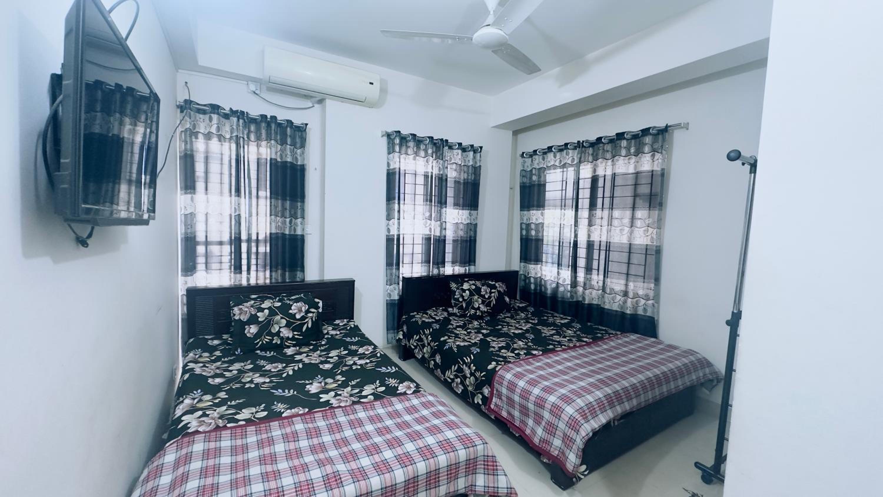 Economy Twin Room