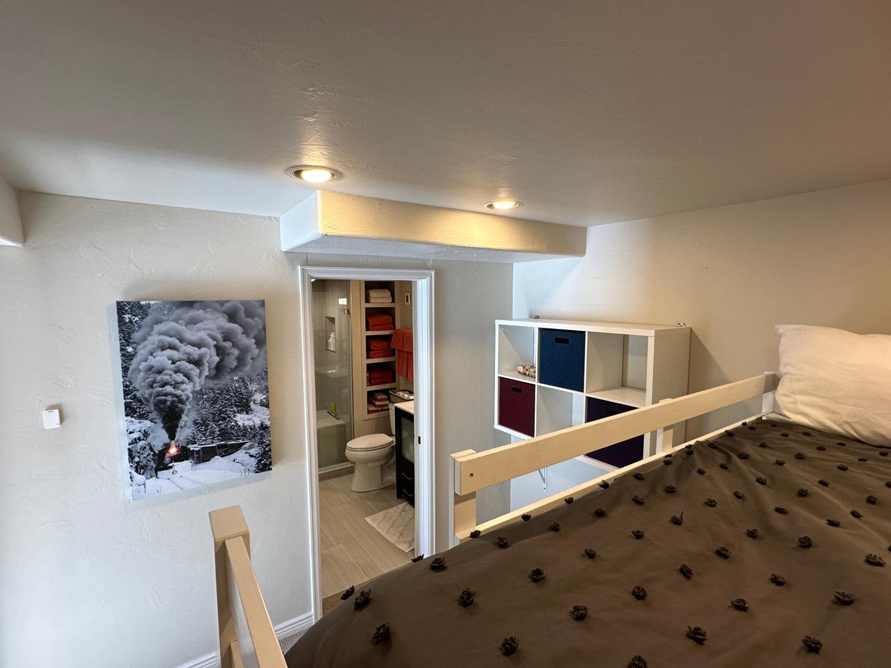 Two-Bedroom House photo 2
