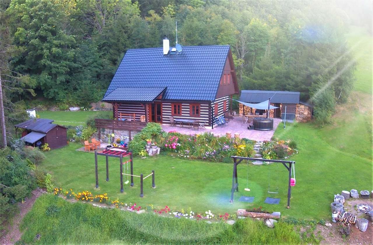 Three-Bedroom Chalet photo 2