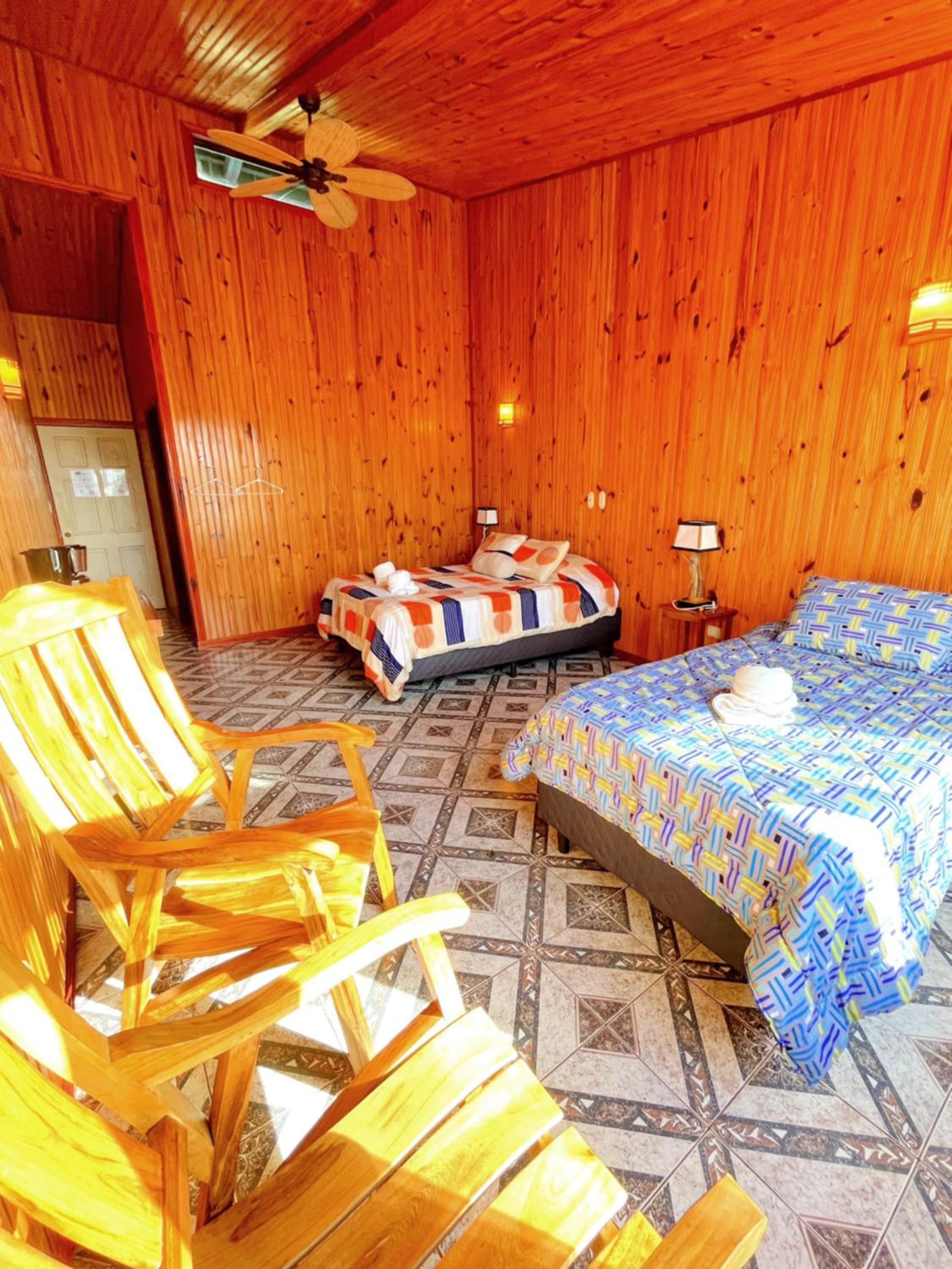 Superior Quadruple Room photo 2