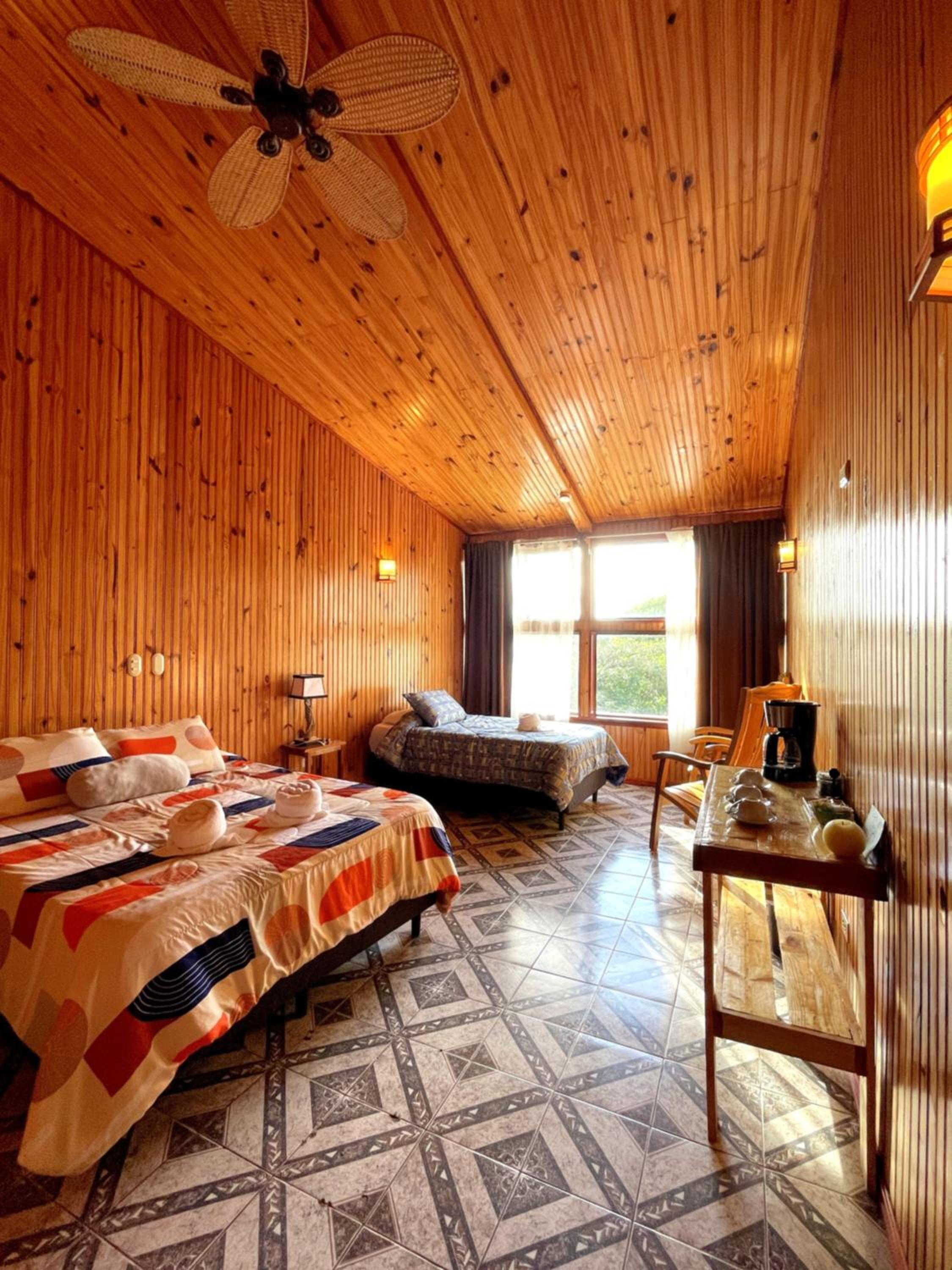 Superior Quadruple Room photo 3